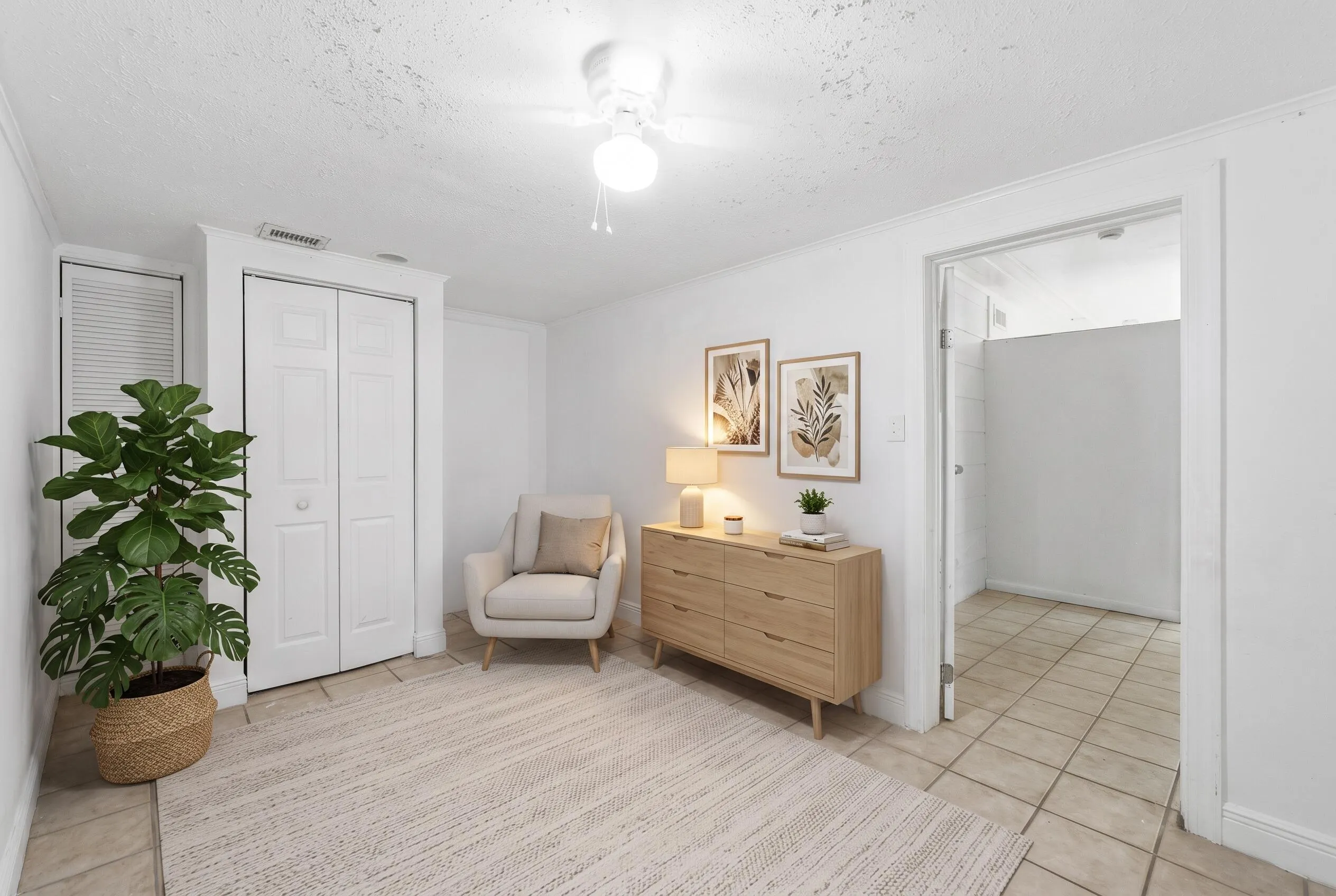 1064 HIGHVIEW Road