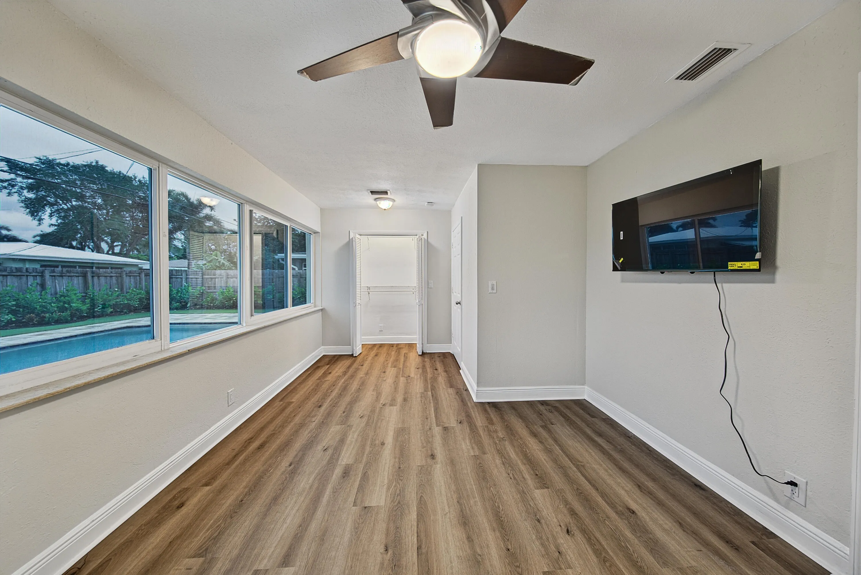 341 NE 45TH Street