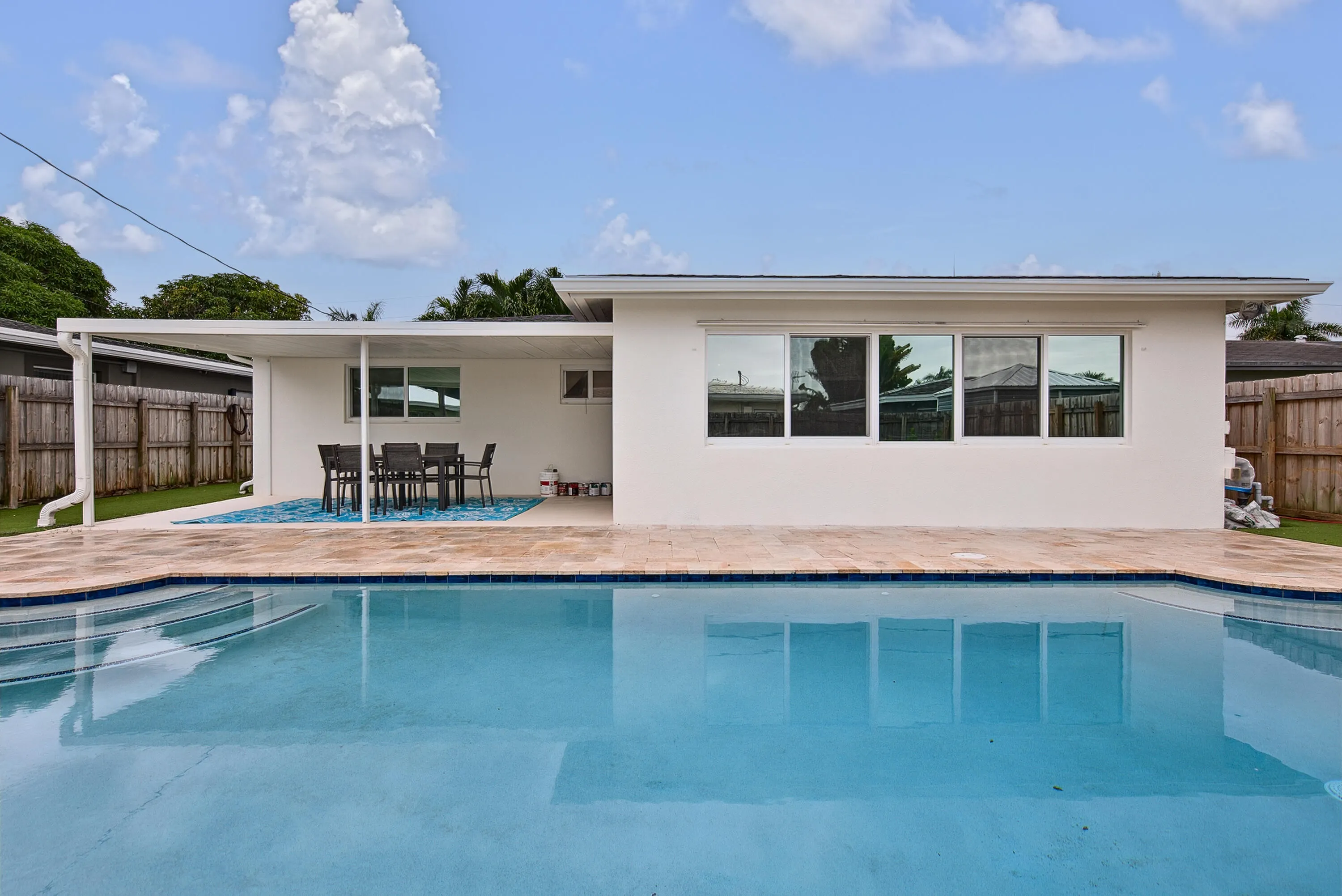 341 NE 45TH Street
