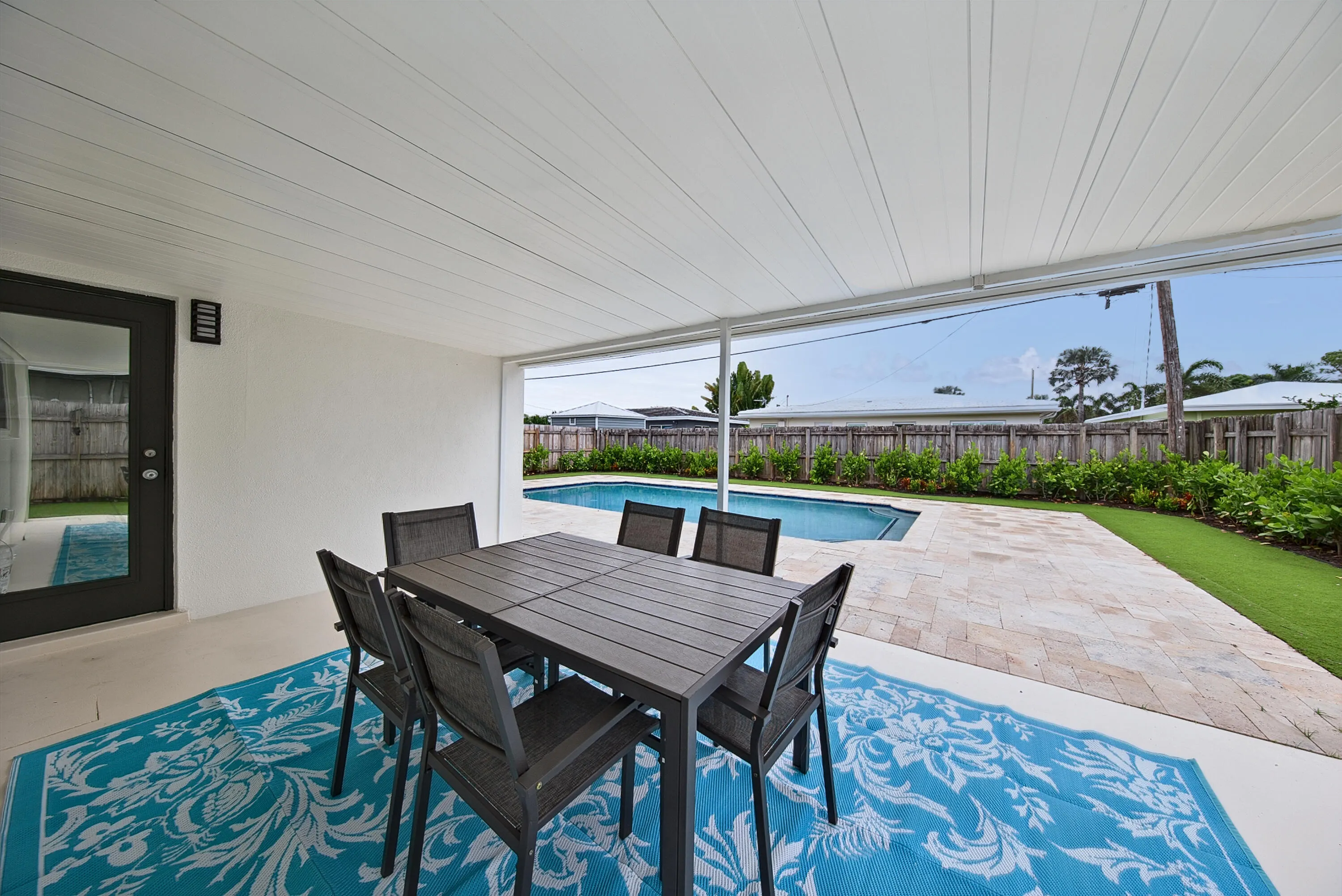 341 NE 45TH Street