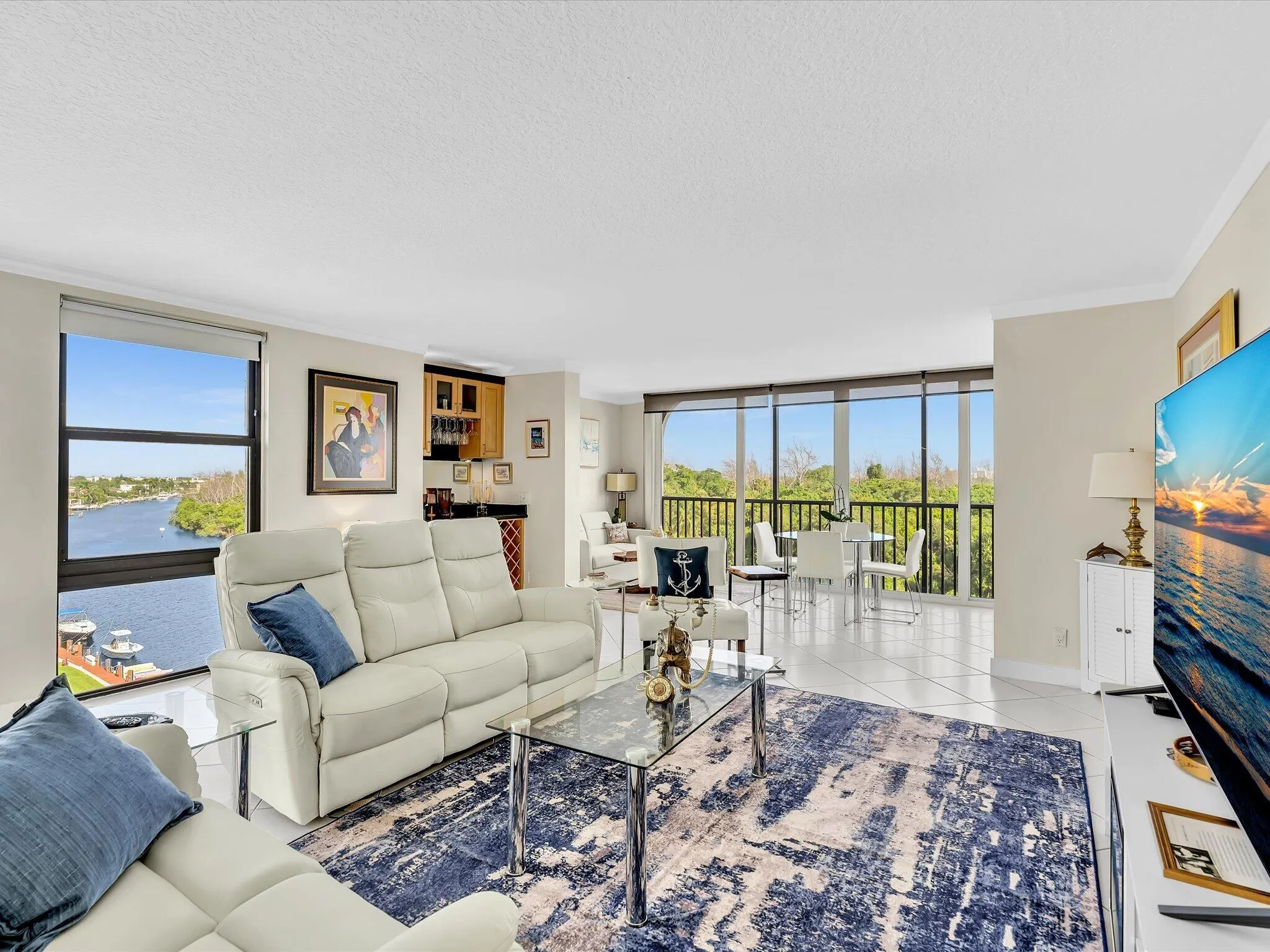 1631 RIVERVIEW Road #701