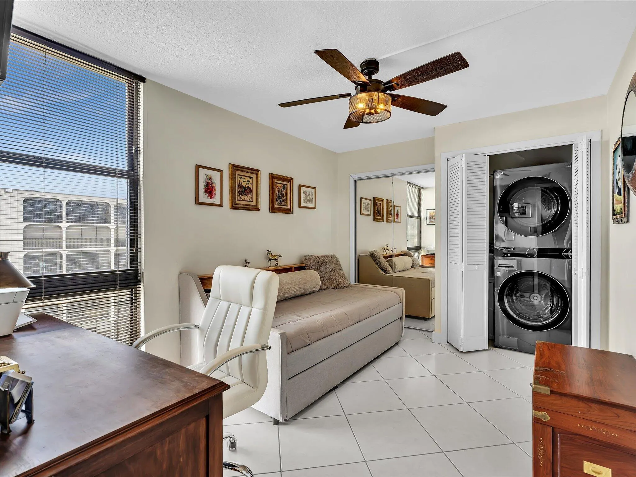 1631 RIVERVIEW Road #701