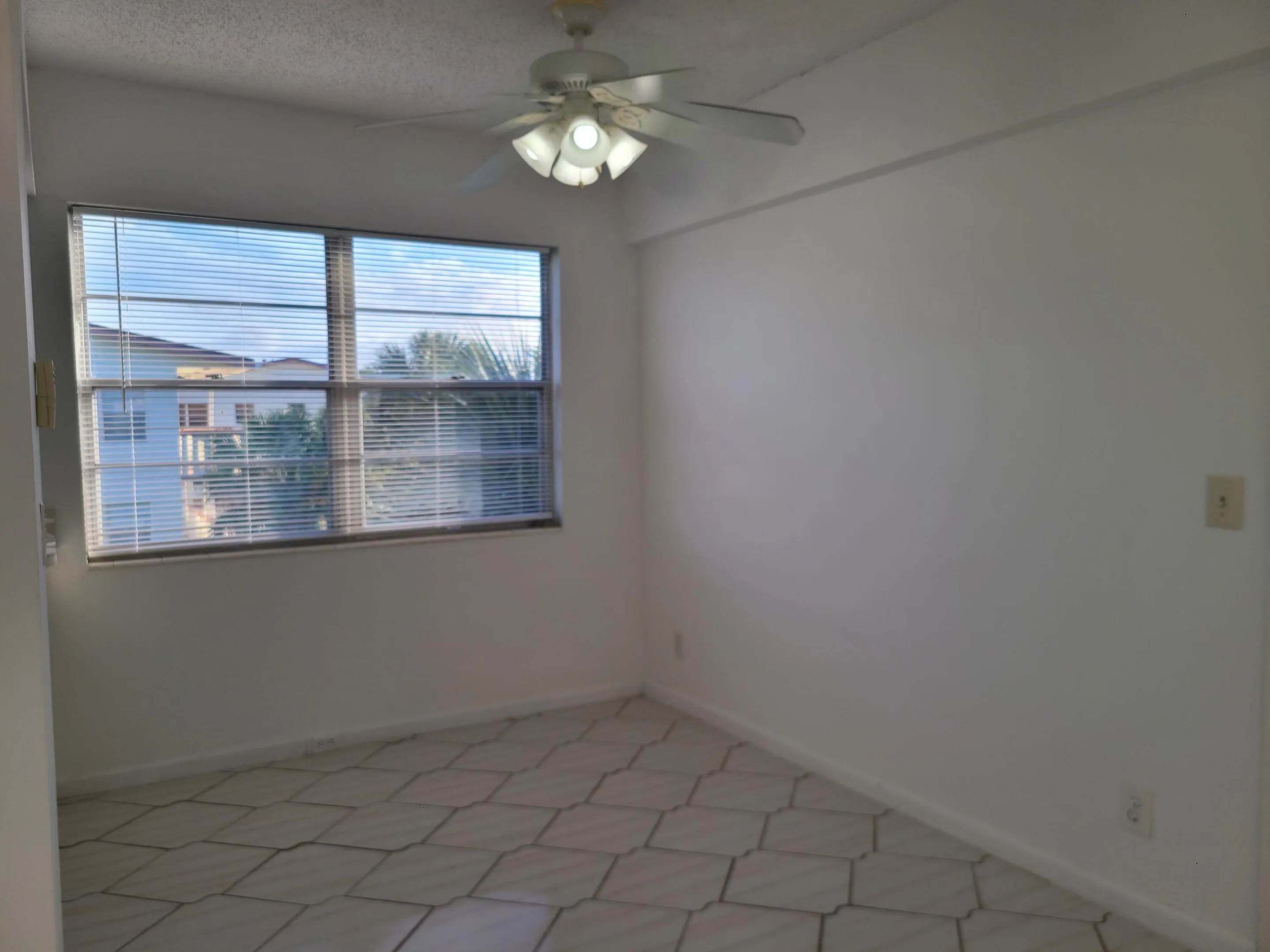 239 PRESTON F Way