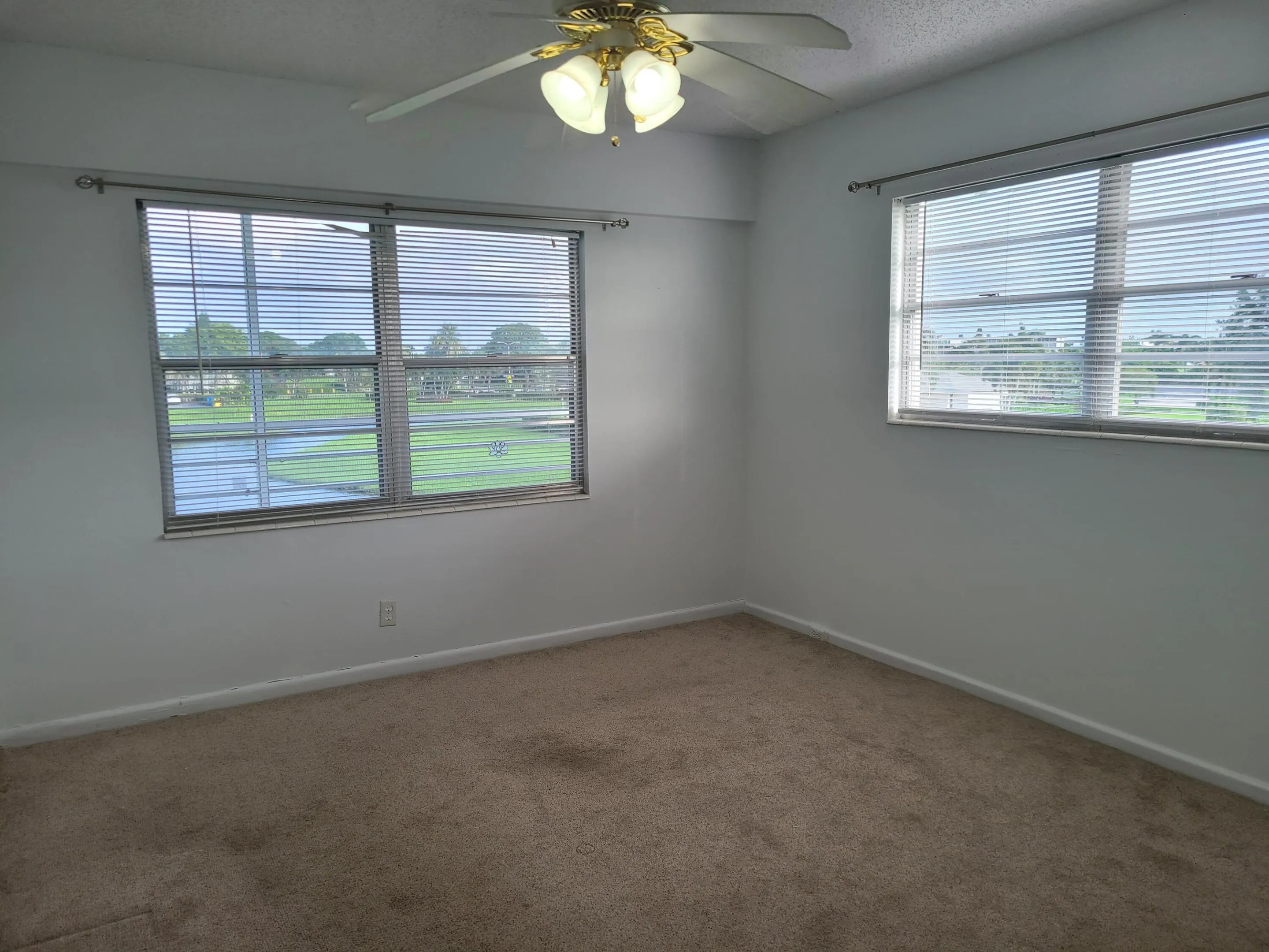 239 PRESTON F Way