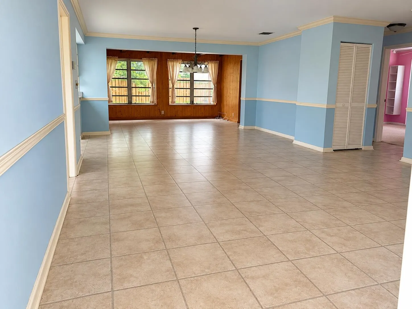 1025 SE 14TH Street