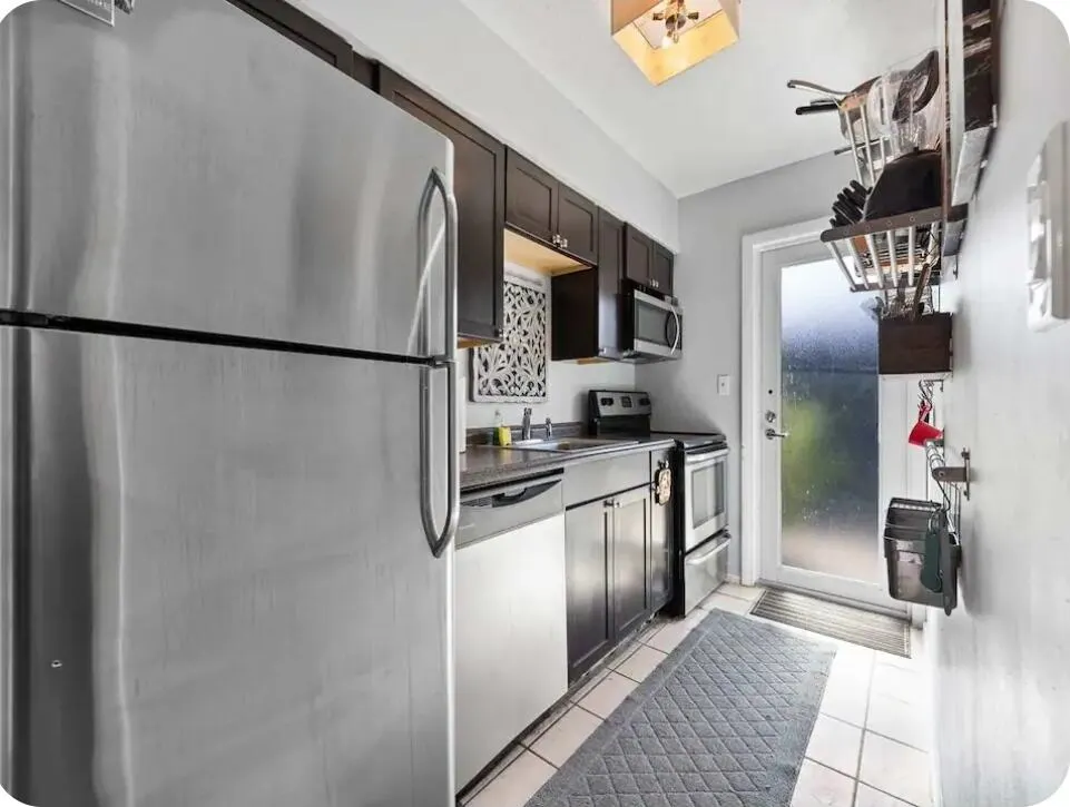 2225 NE 14th Avenue #2