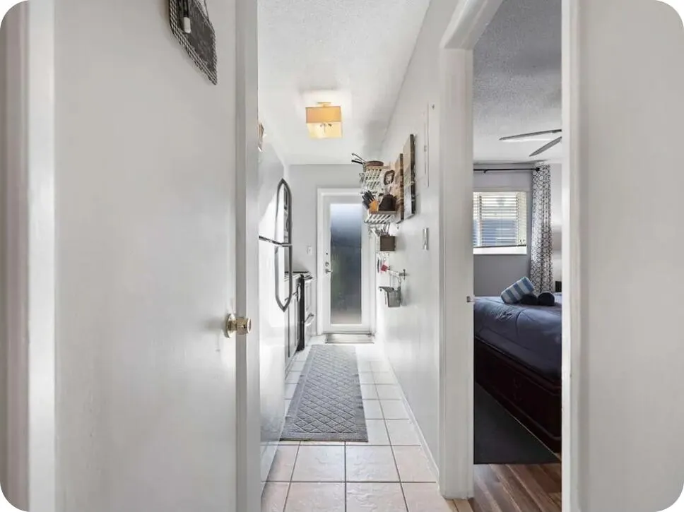 2225 NE 14th Avenue #2