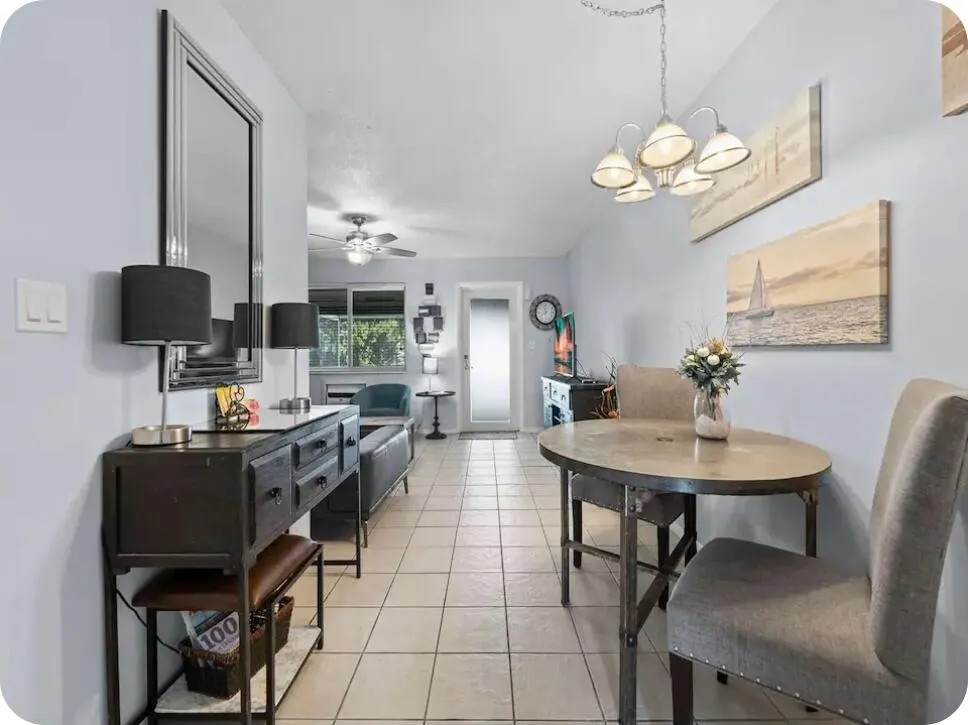 2225 NE 14th Avenue #2