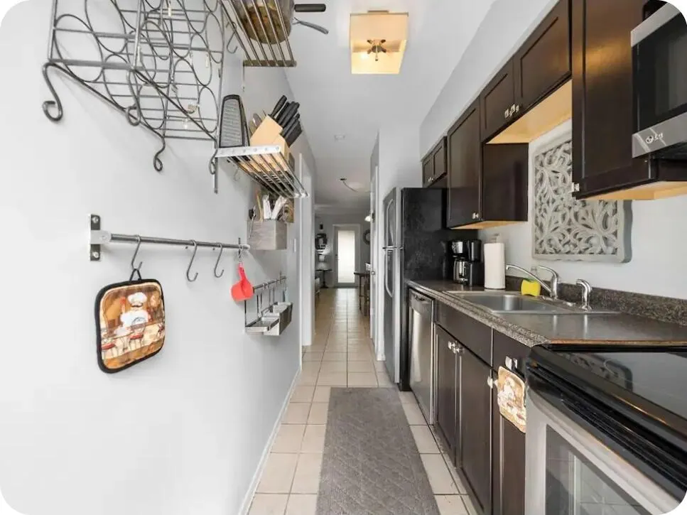 2225 NE 14th Avenue #2
