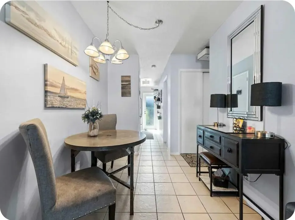 2225 NE 14th Avenue #2
