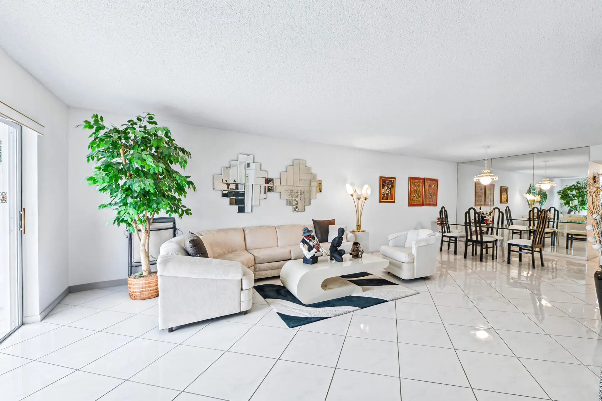 6260 S FALLS CIR Drive #303