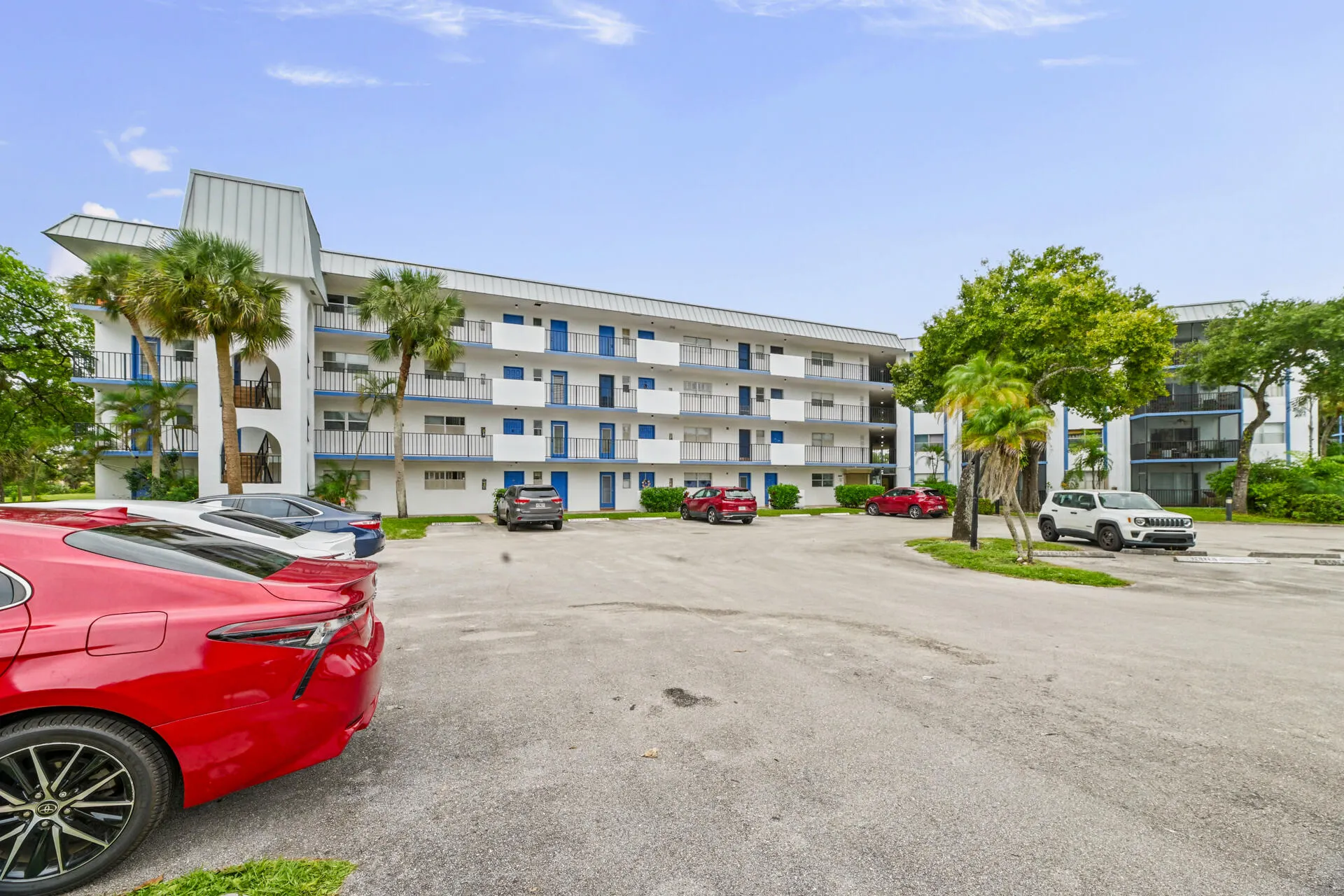 6260 S FALLS CIR Drive #303