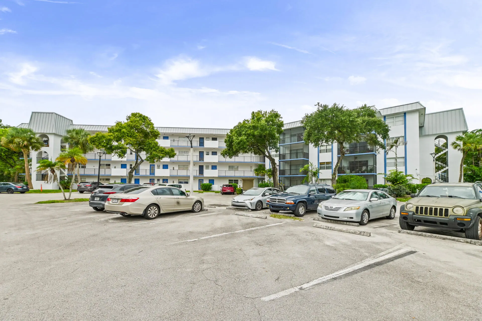 6260 S FALLS CIR Drive #303