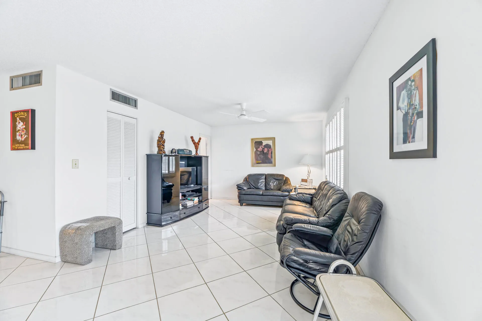 6260 S FALLS CIR Drive #303
