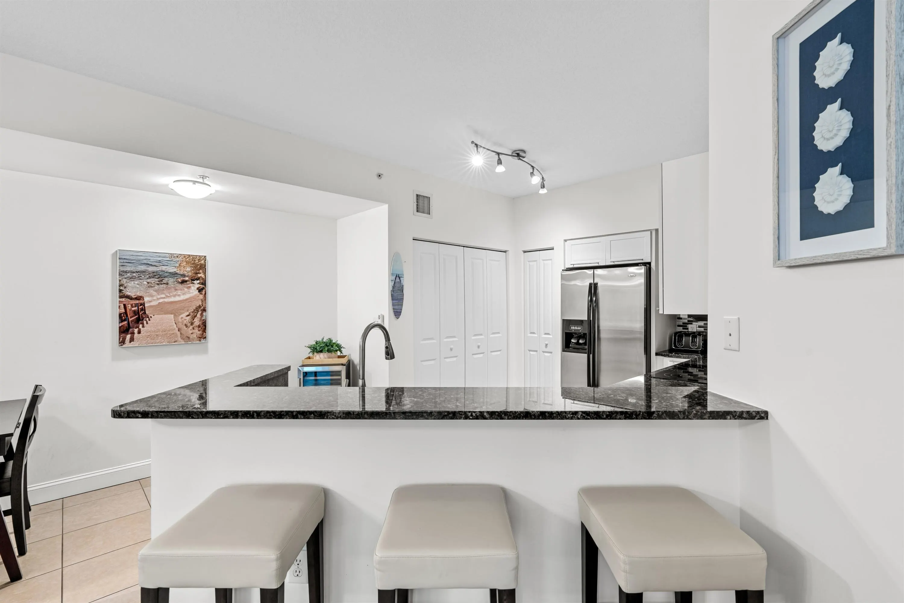 225 NE 1ST Street #214
