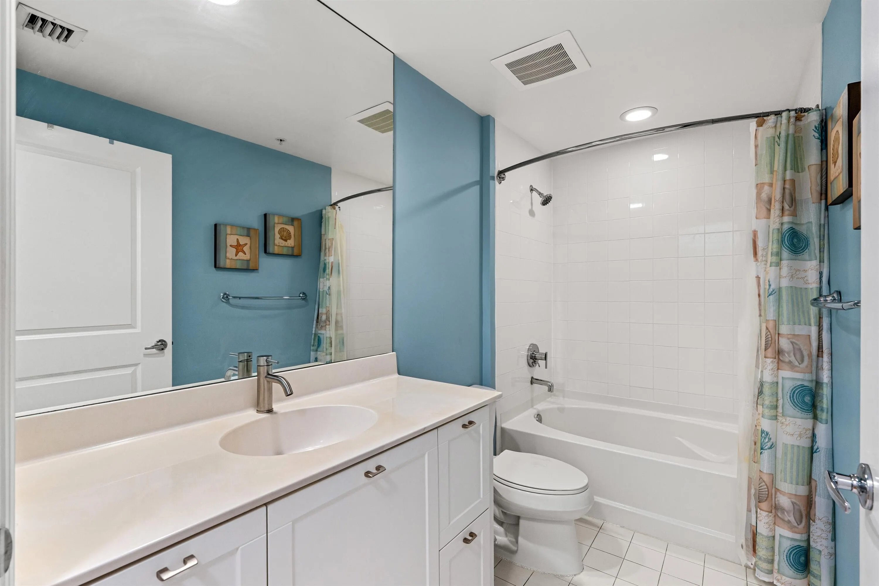 225 NE 1ST Street #214