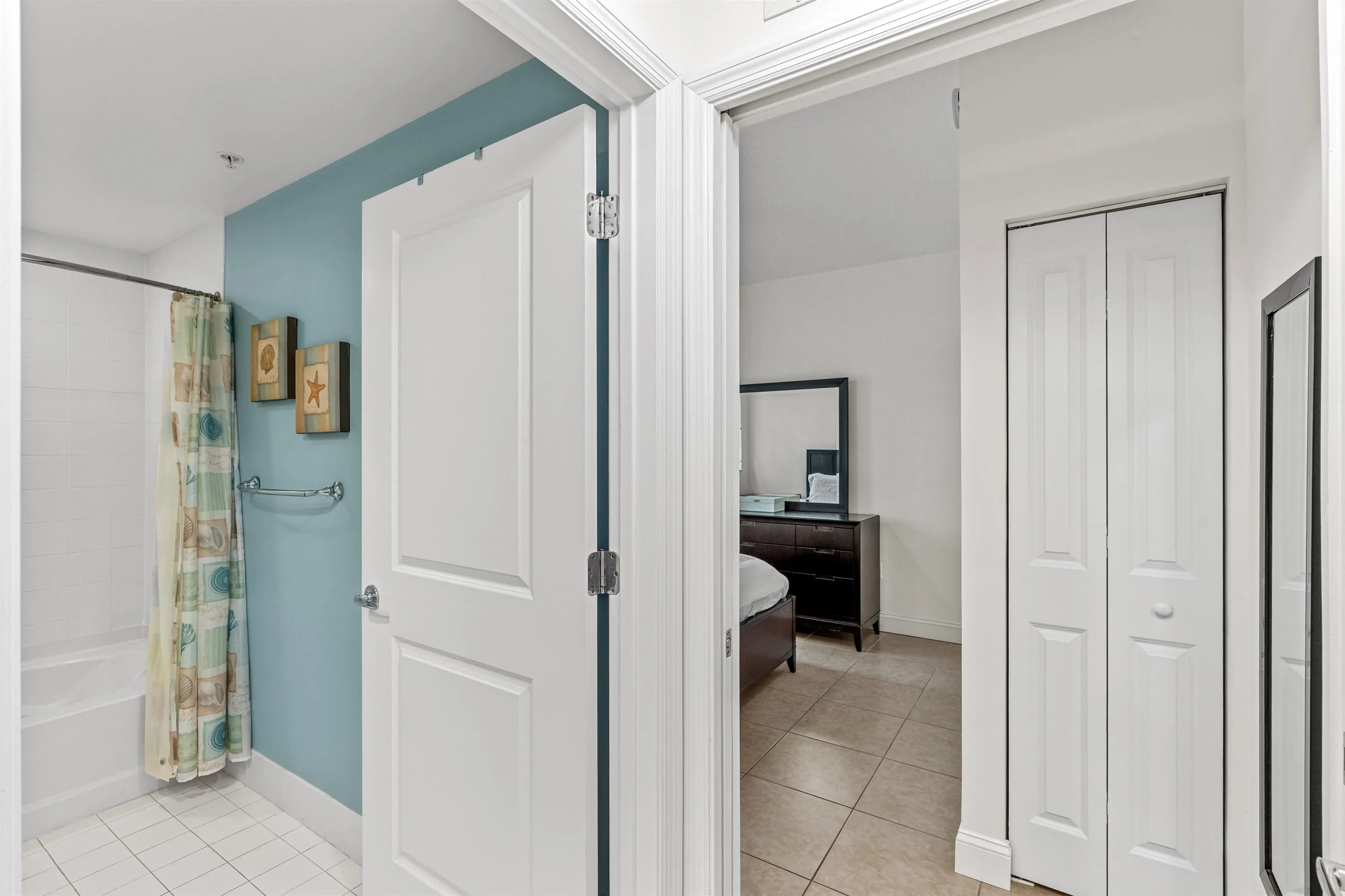 225 NE 1ST Street #214