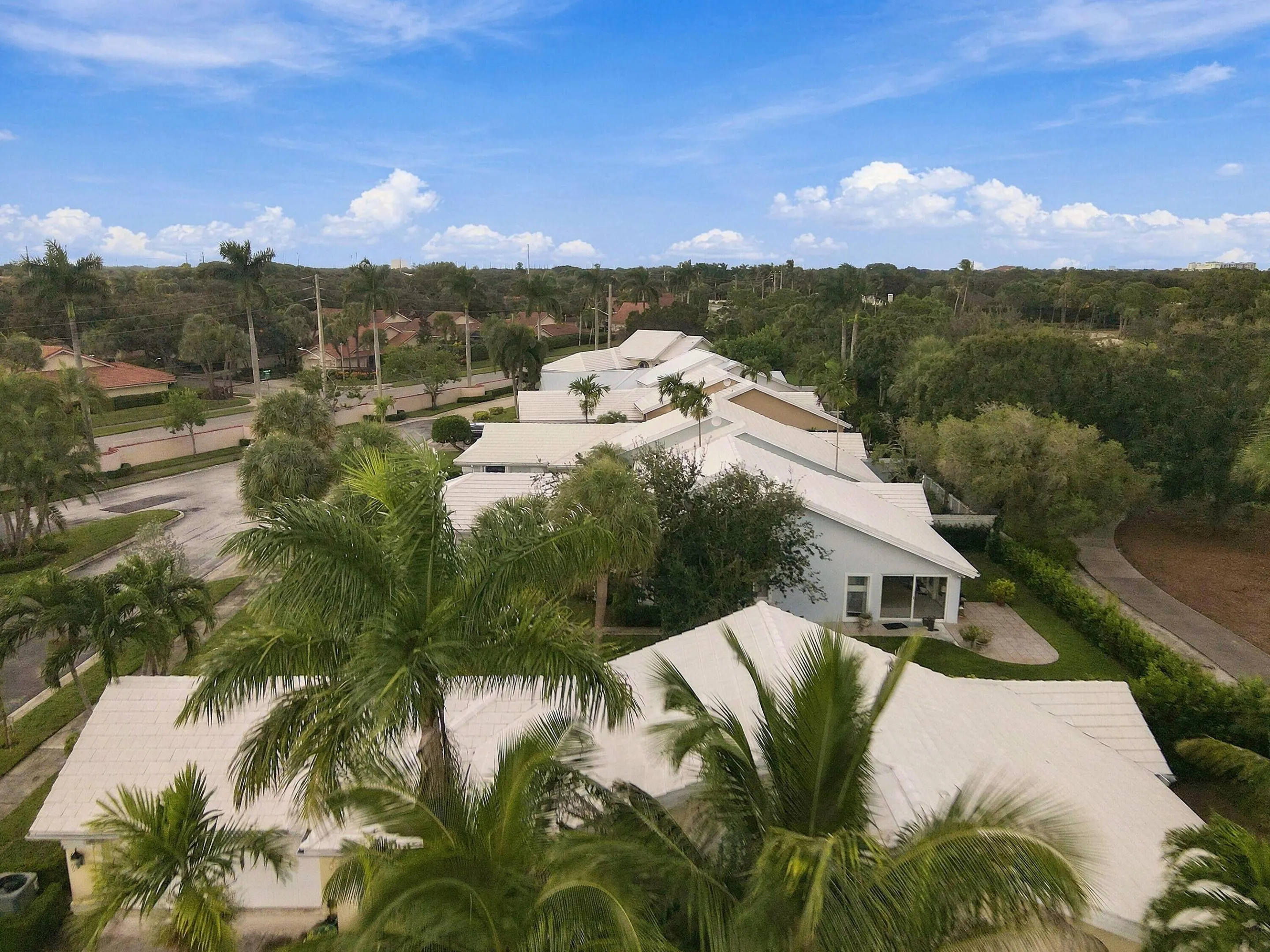 2398 SARATOGA BAY Drive