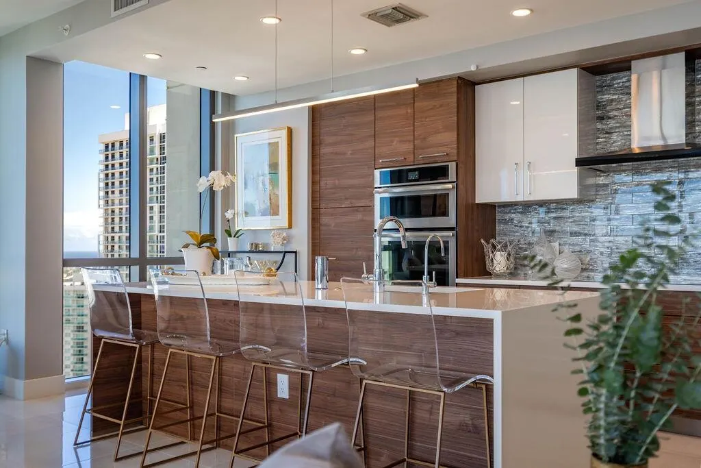100 E Las Olas Boulevard #3501