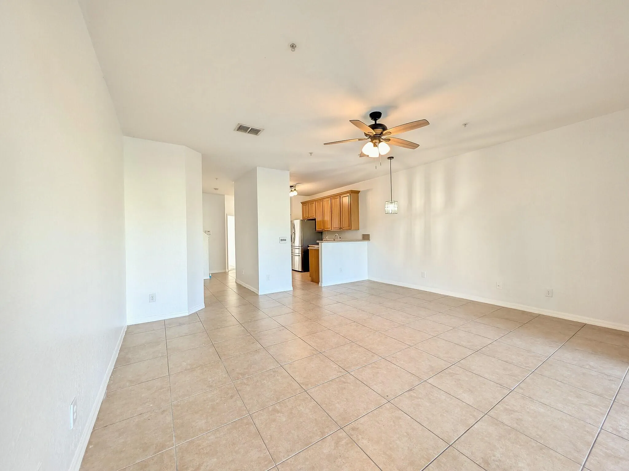 864 PIPERS CAY Drive #157