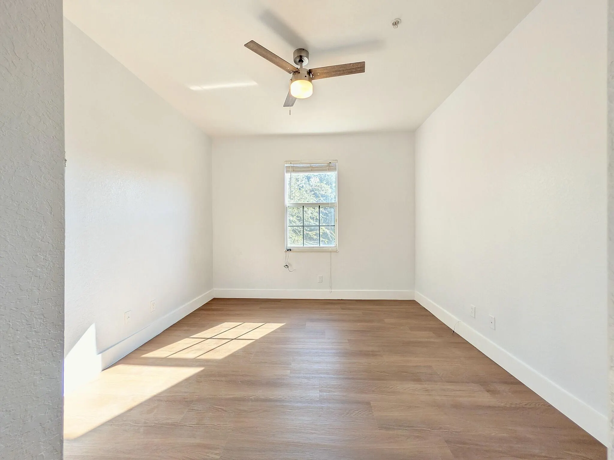 864 PIPERS CAY Drive #157