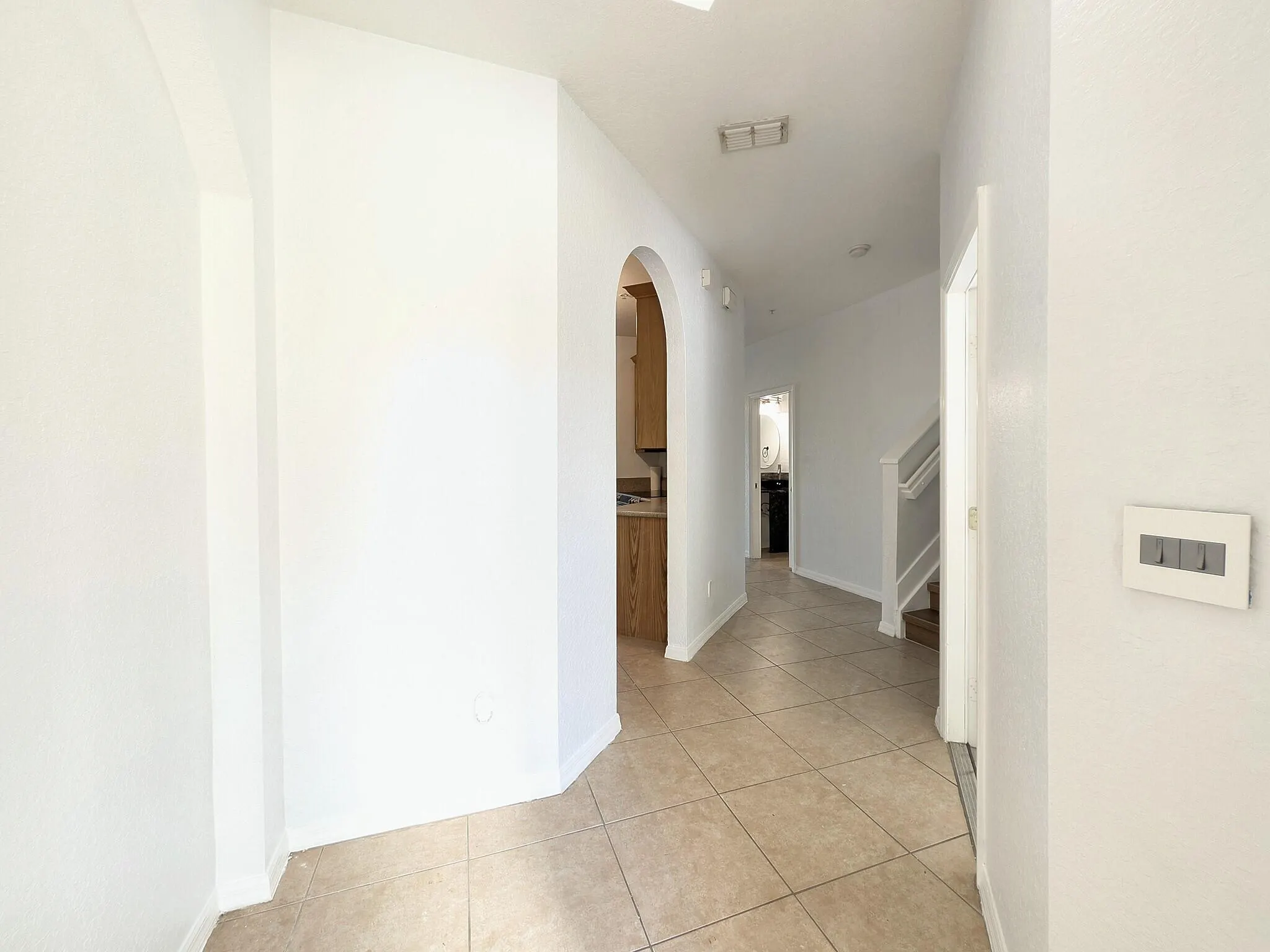 864 PIPERS CAY Drive #157