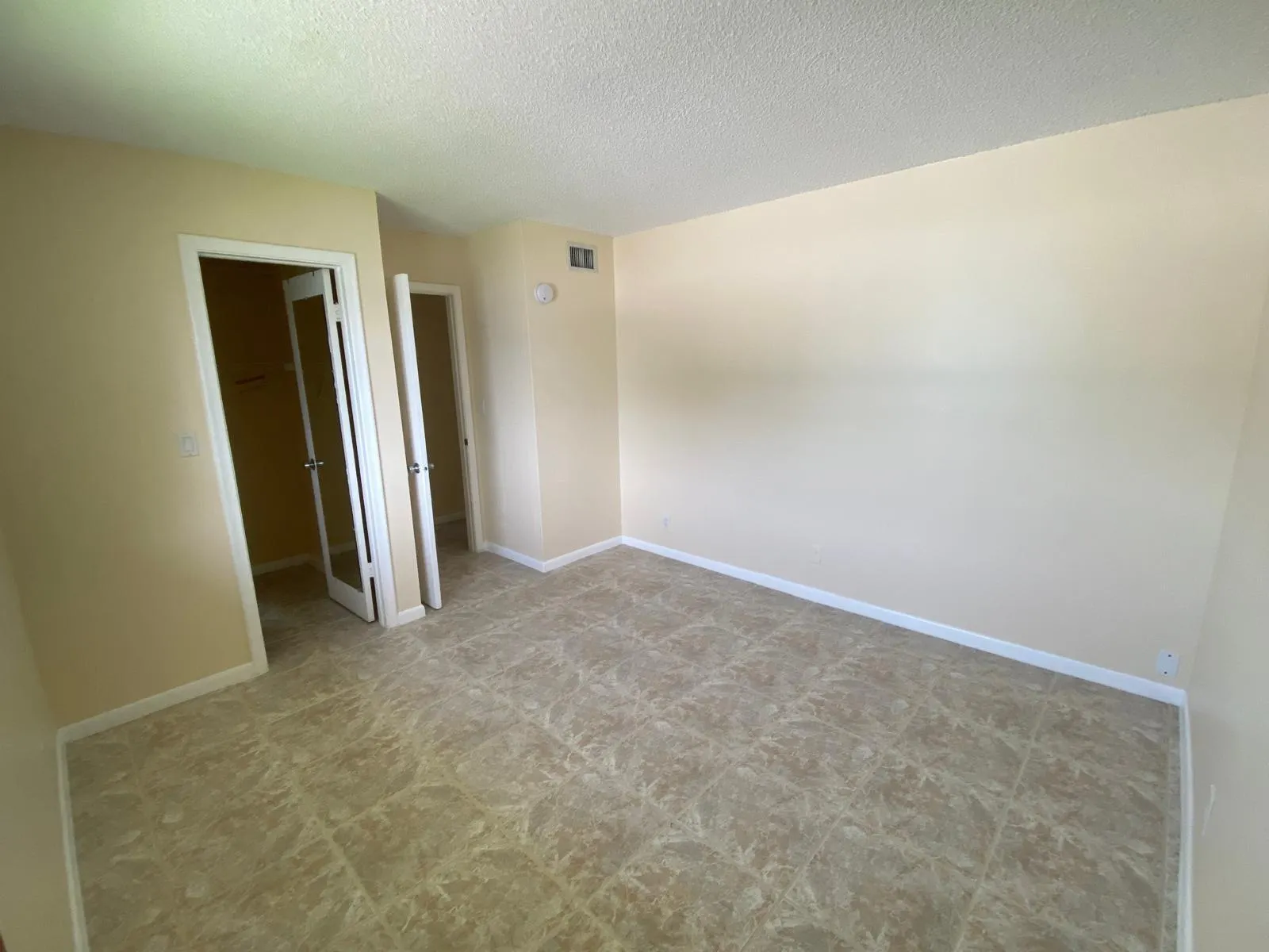 1020 CRYSTAL LAKE Drive #209