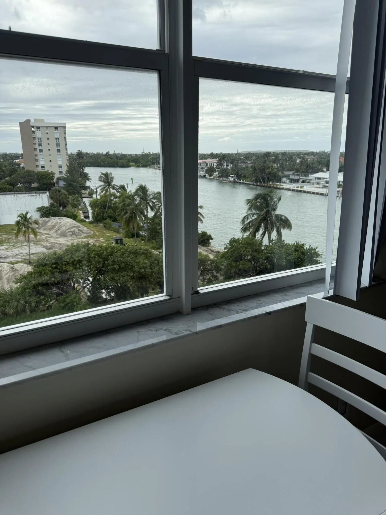 2639 N Riverside Drive #605