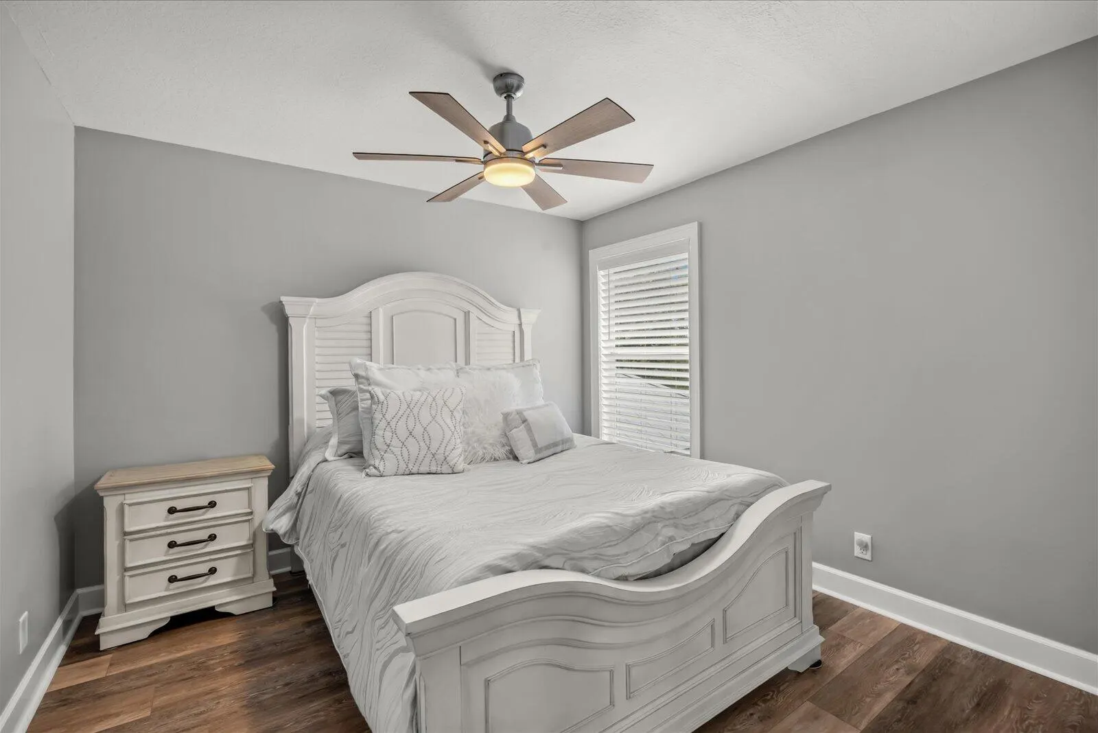 3655 NW Deer Oak Drive