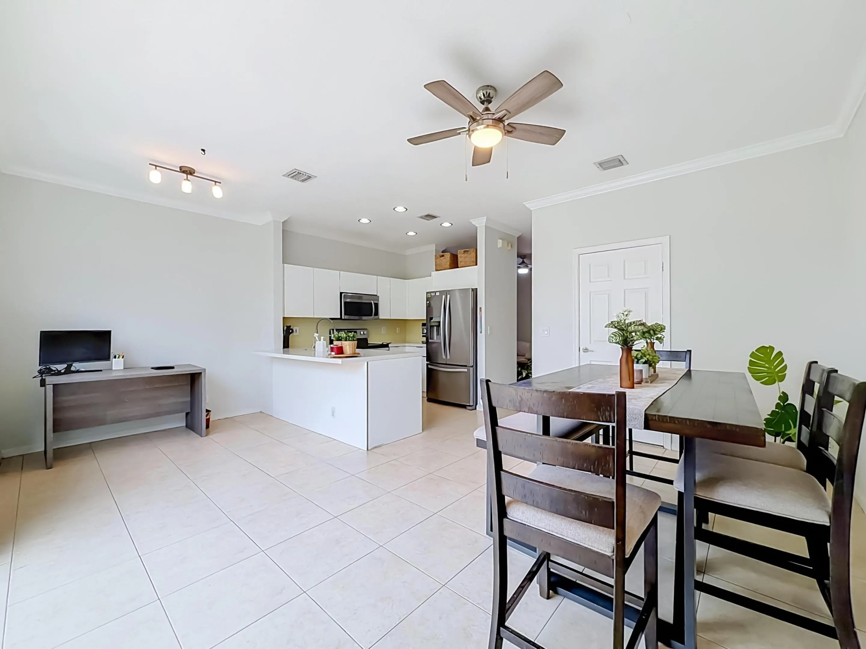 11734 NW 47TH Drive