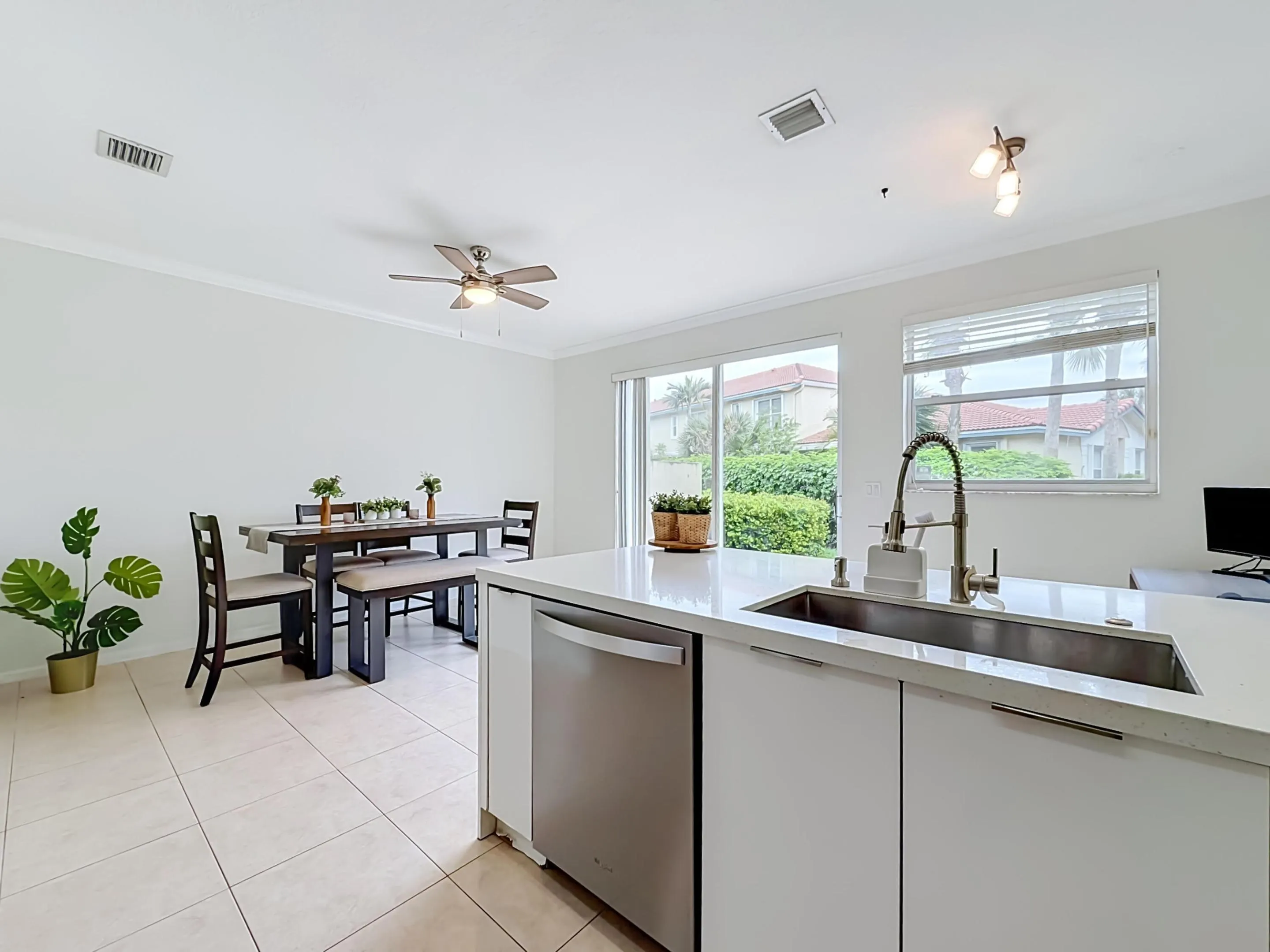 11734 NW 47TH Drive