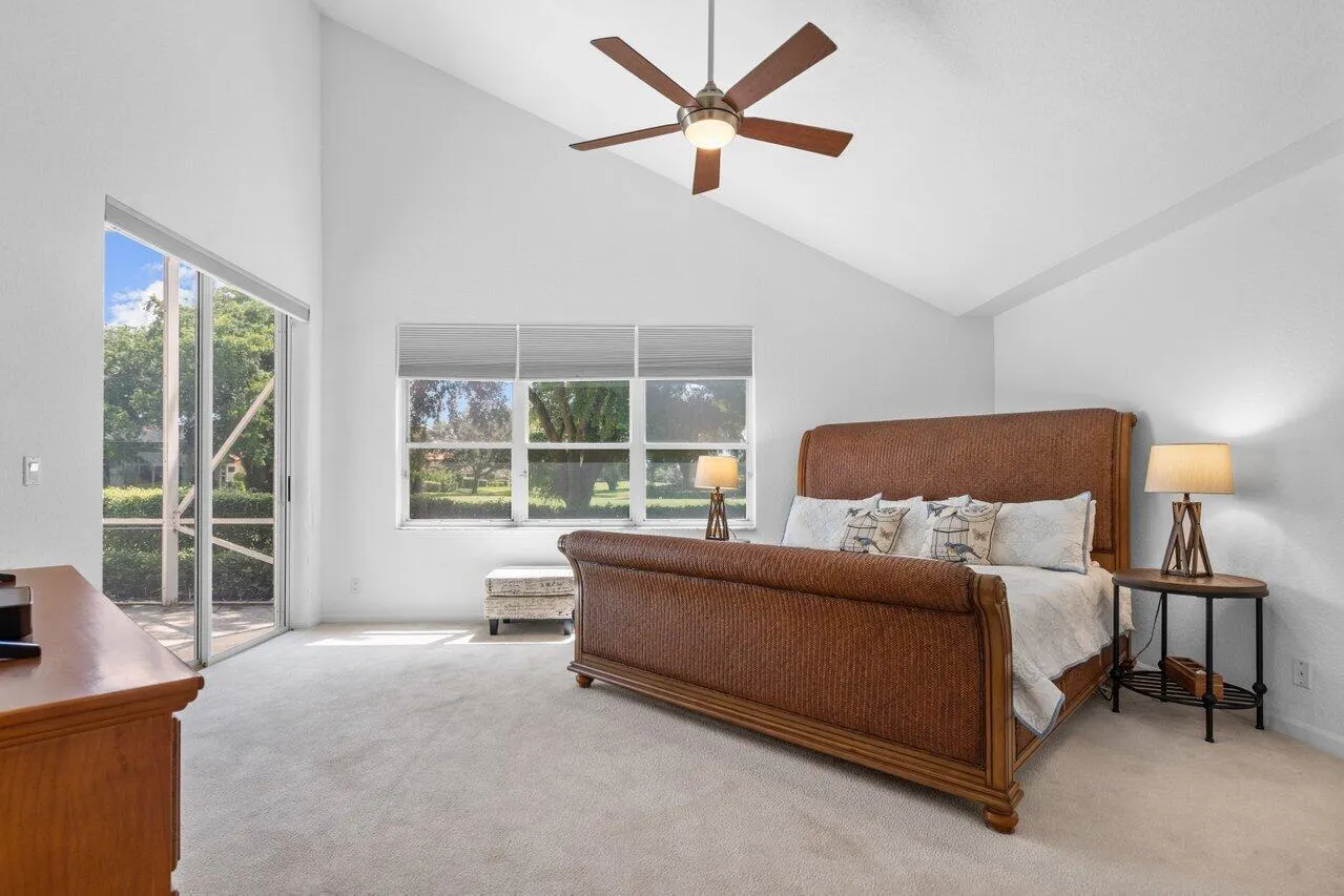 11614 CREEKSIDE Drive