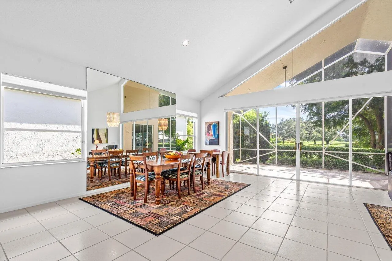11614 CREEKSIDE Drive