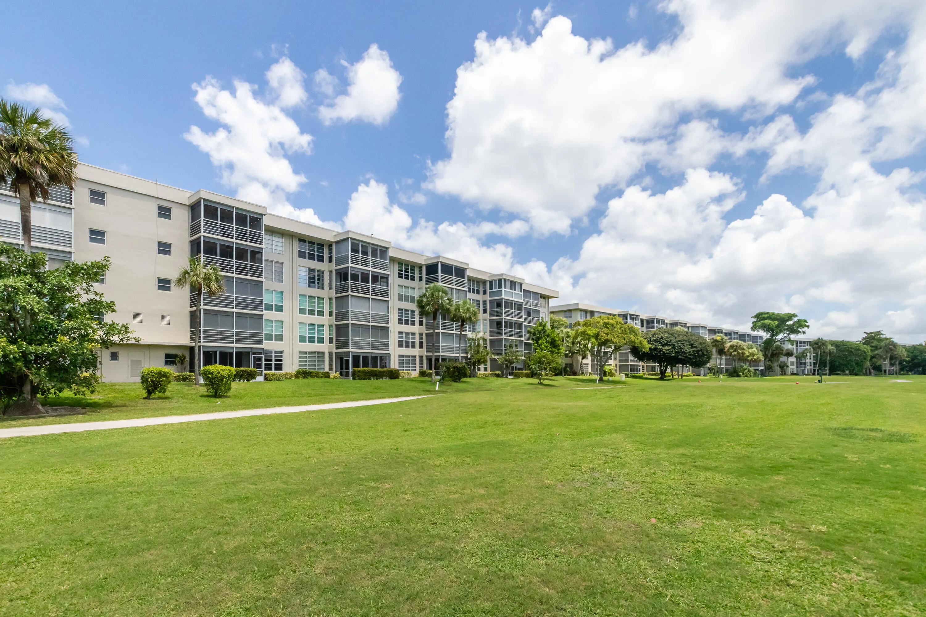 808 Cypress Boulevard #106