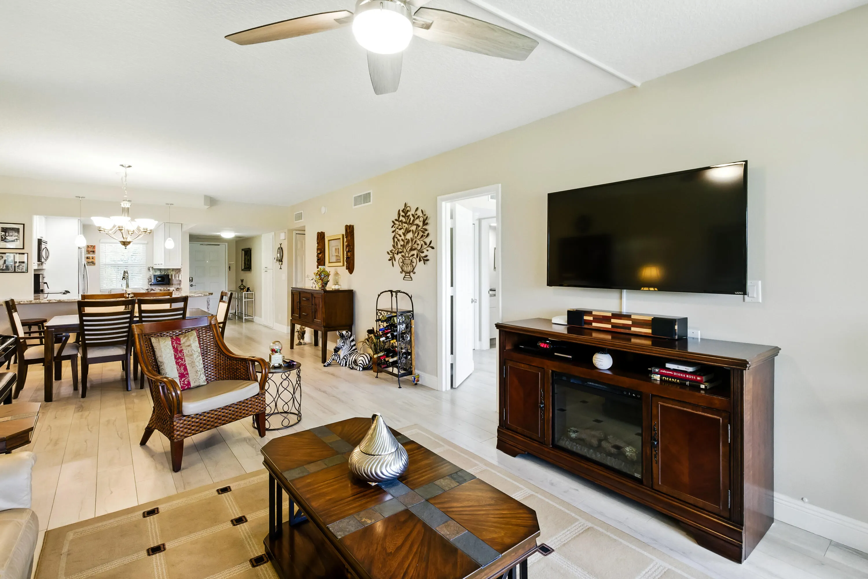 808 Cypress Boulevard #106