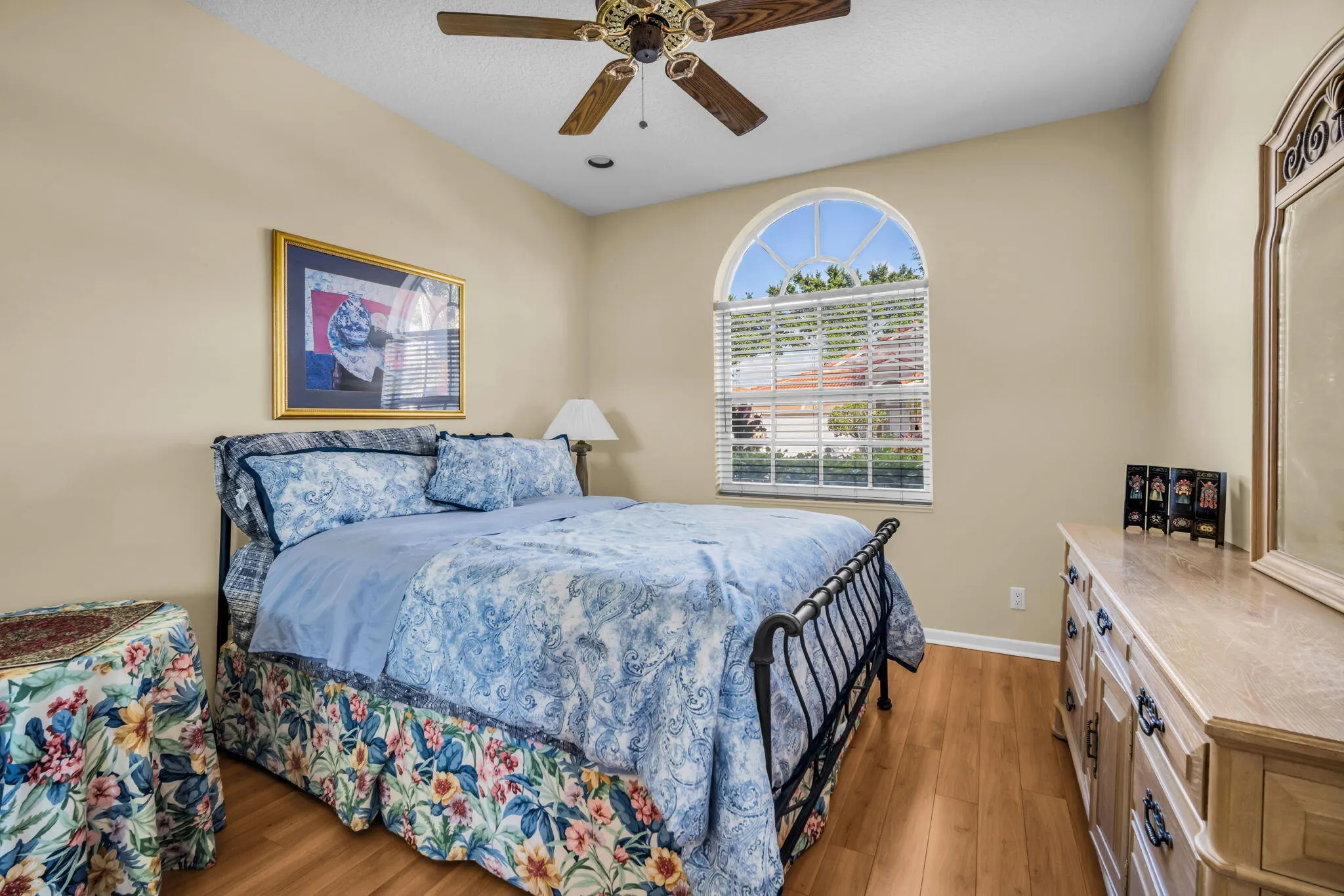 23313 TORRE Circle