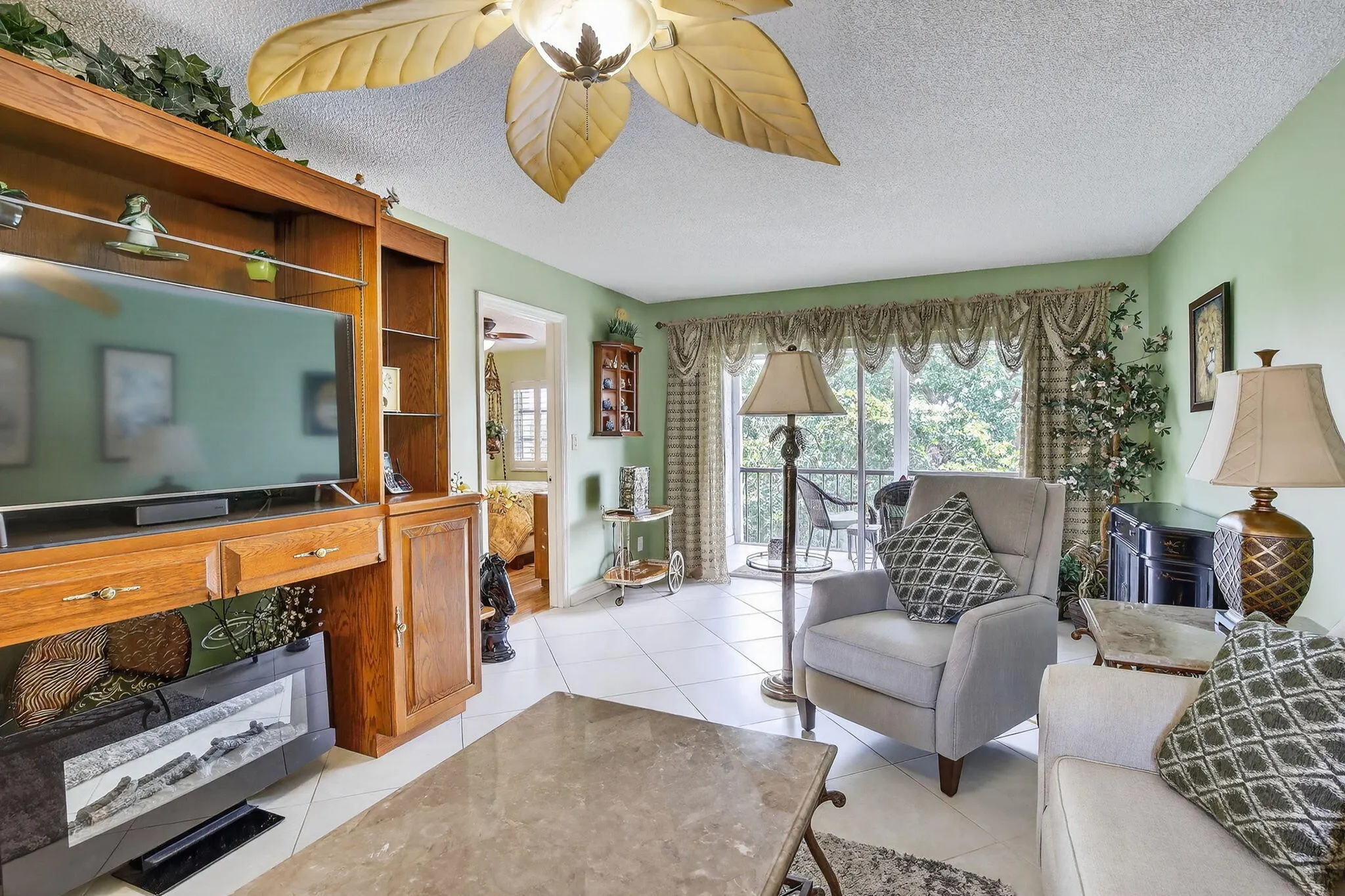 820 S HOLLYBROOK Drive #306