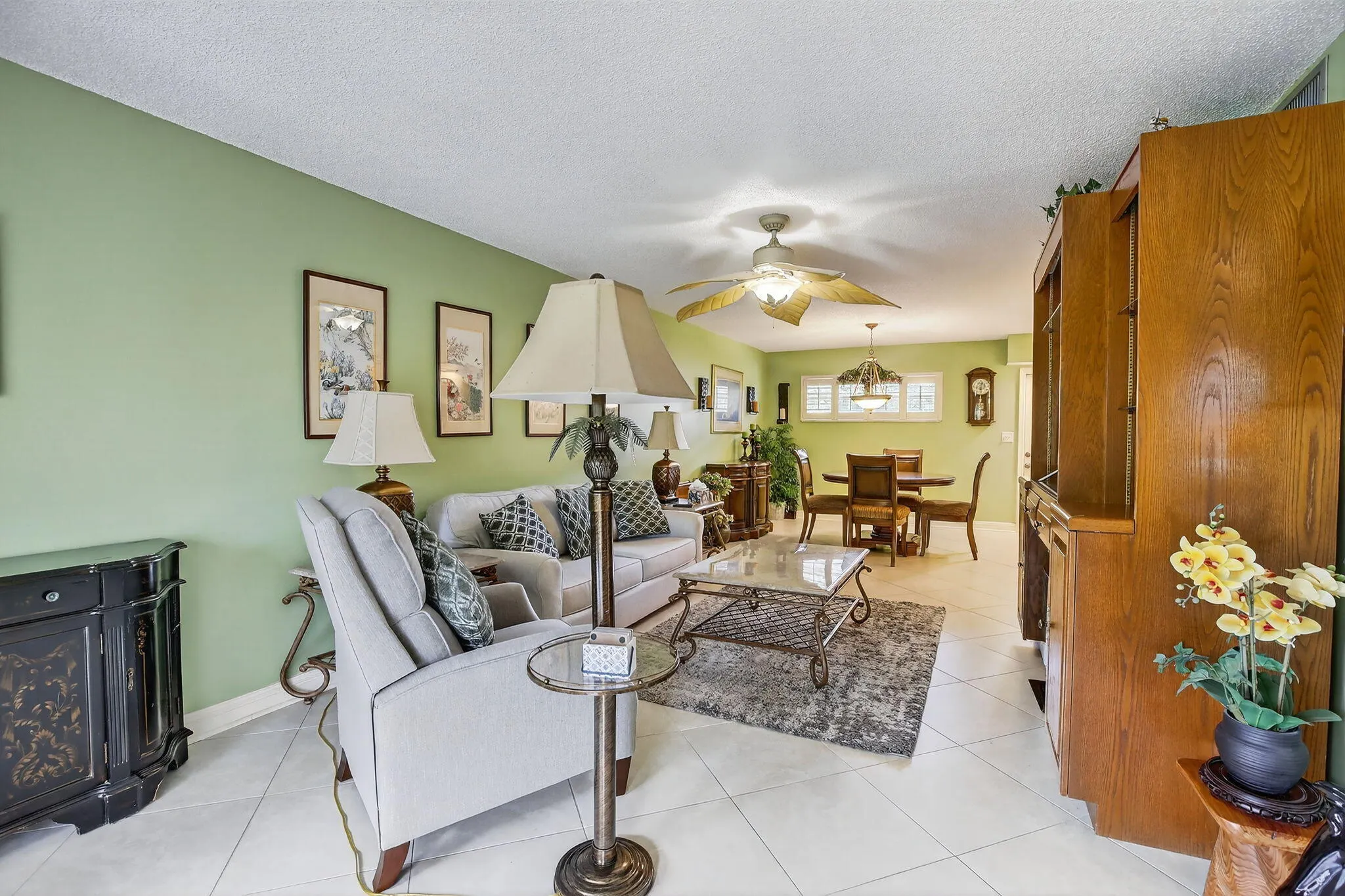 820 S HOLLYBROOK Drive #306