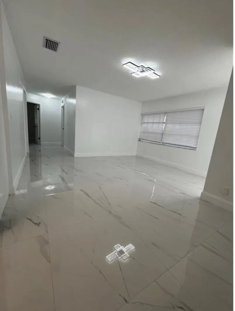 22062 Acapulco Court