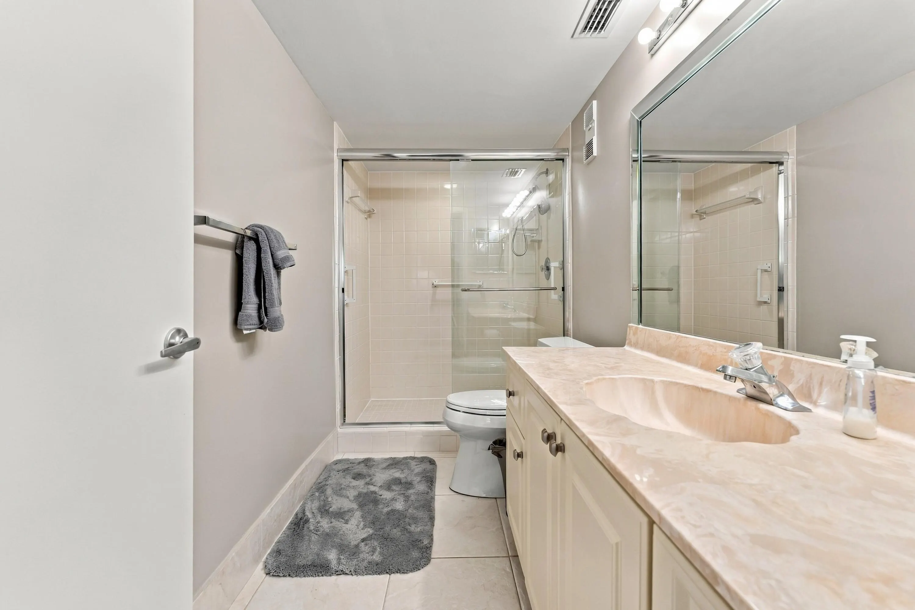 7280 AMBERLY Lane #402