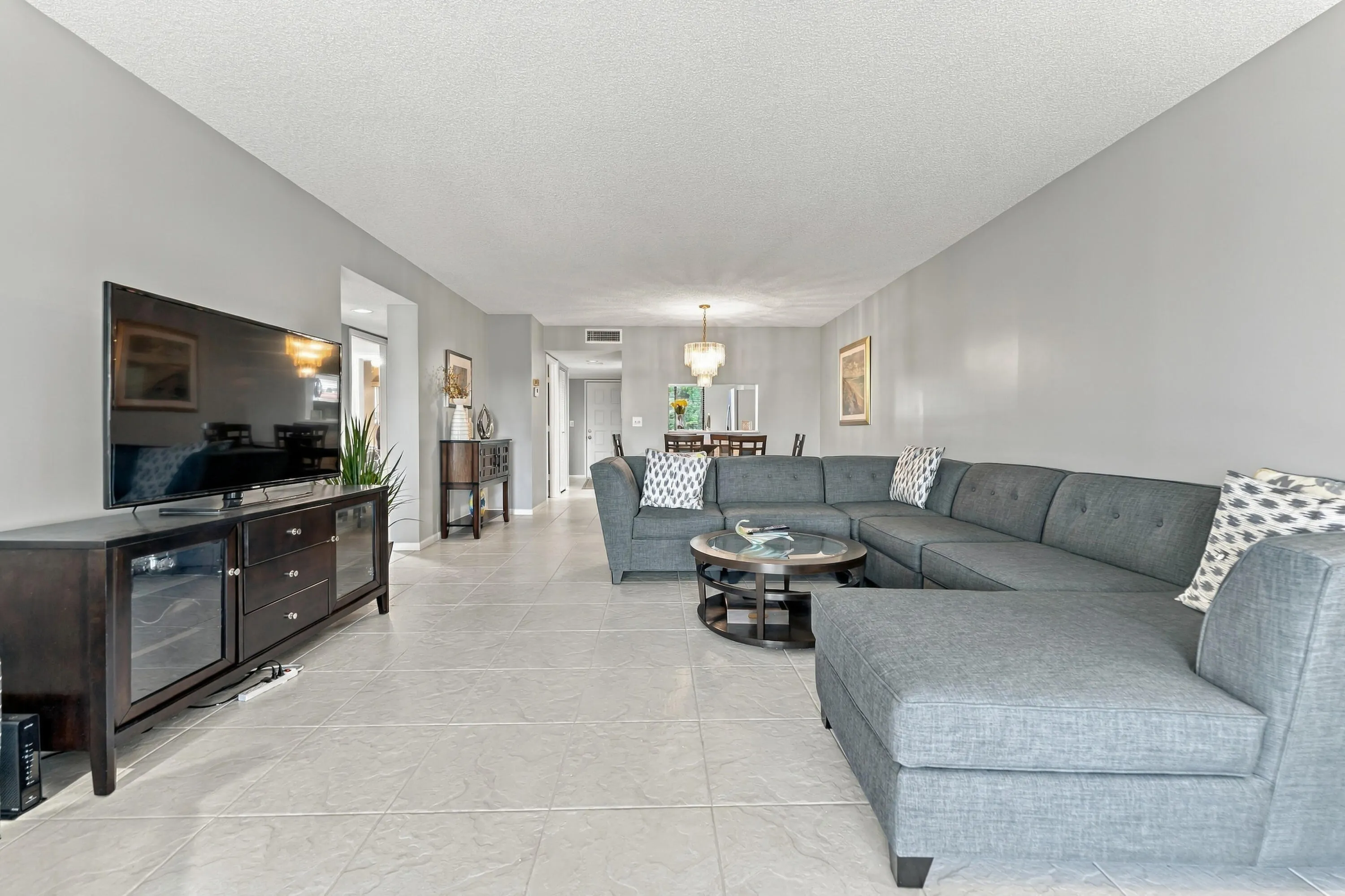 7280 AMBERLY Lane #402