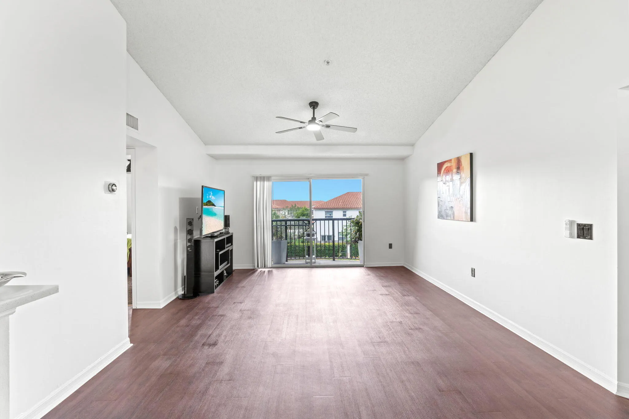 4183 N HAVERHILL Road #713