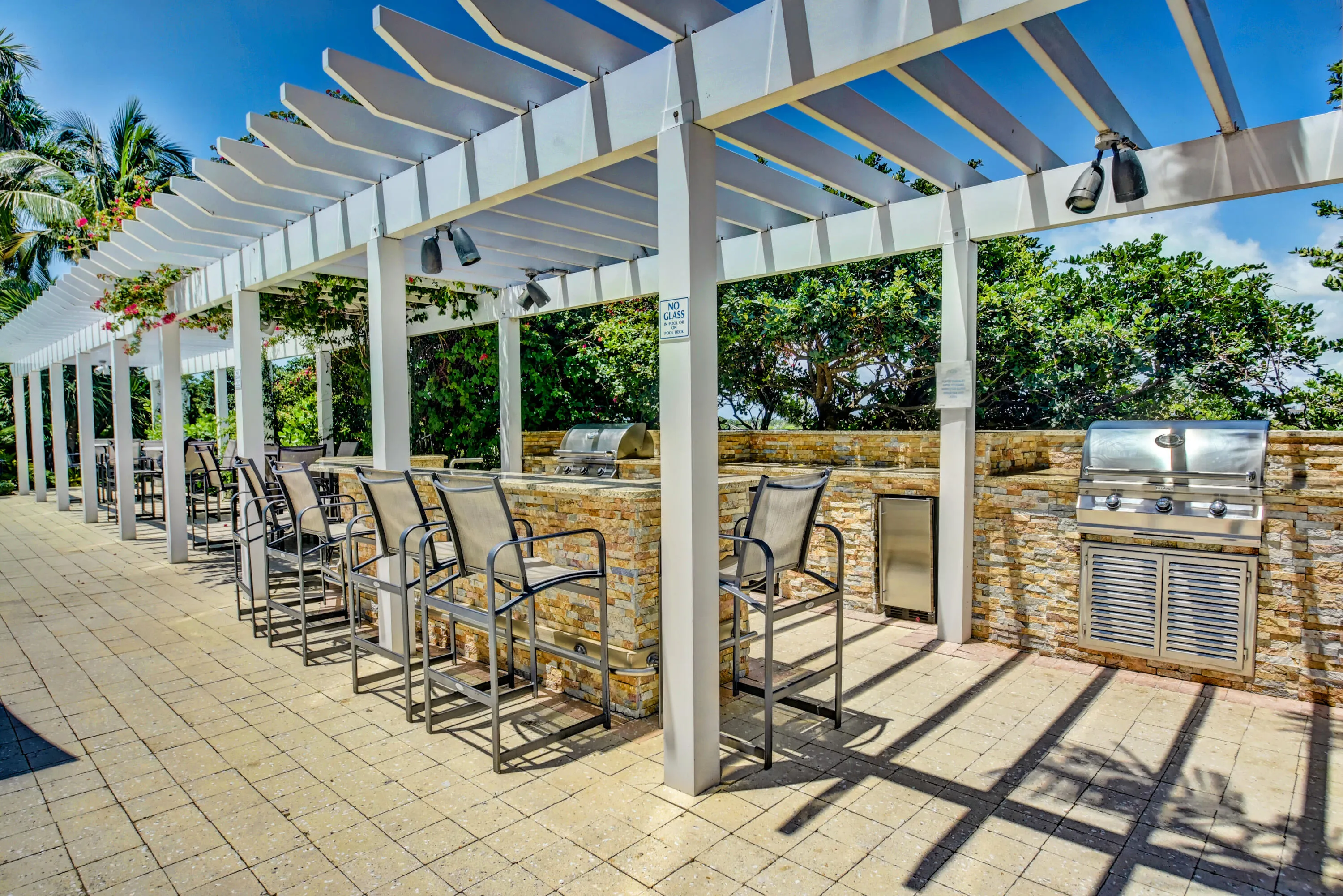 1 N Ocean Boulevard #1602
