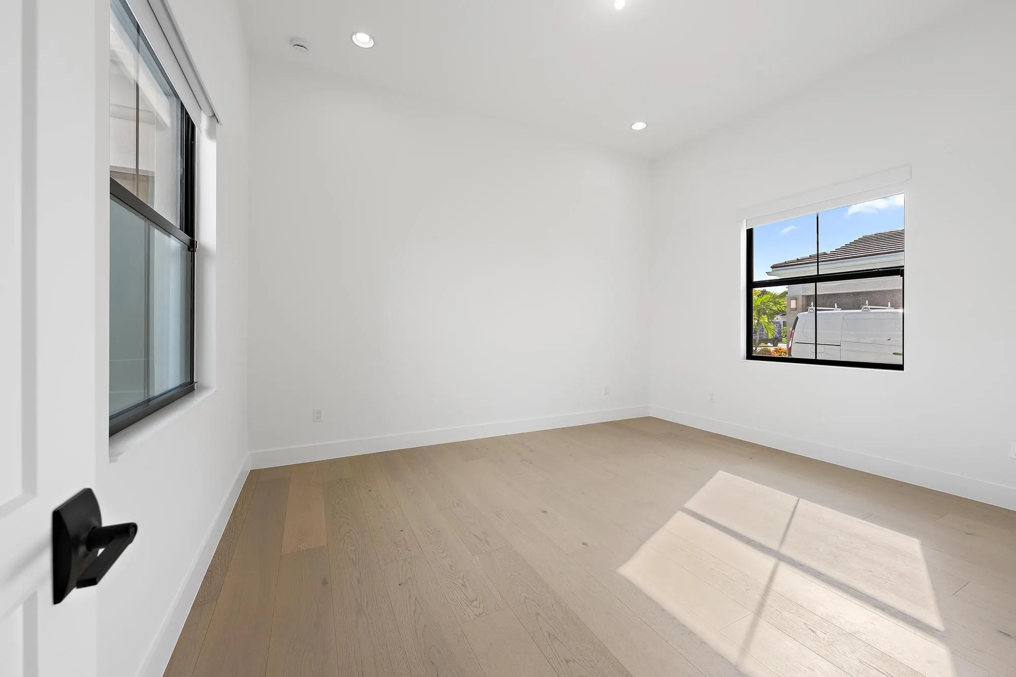 13271 Artisan Circle
