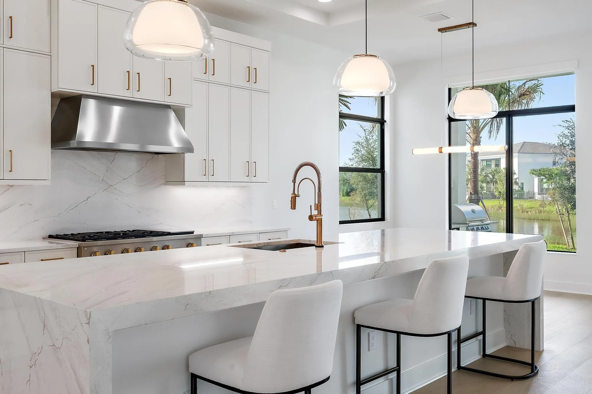 13271 Artisan Circle