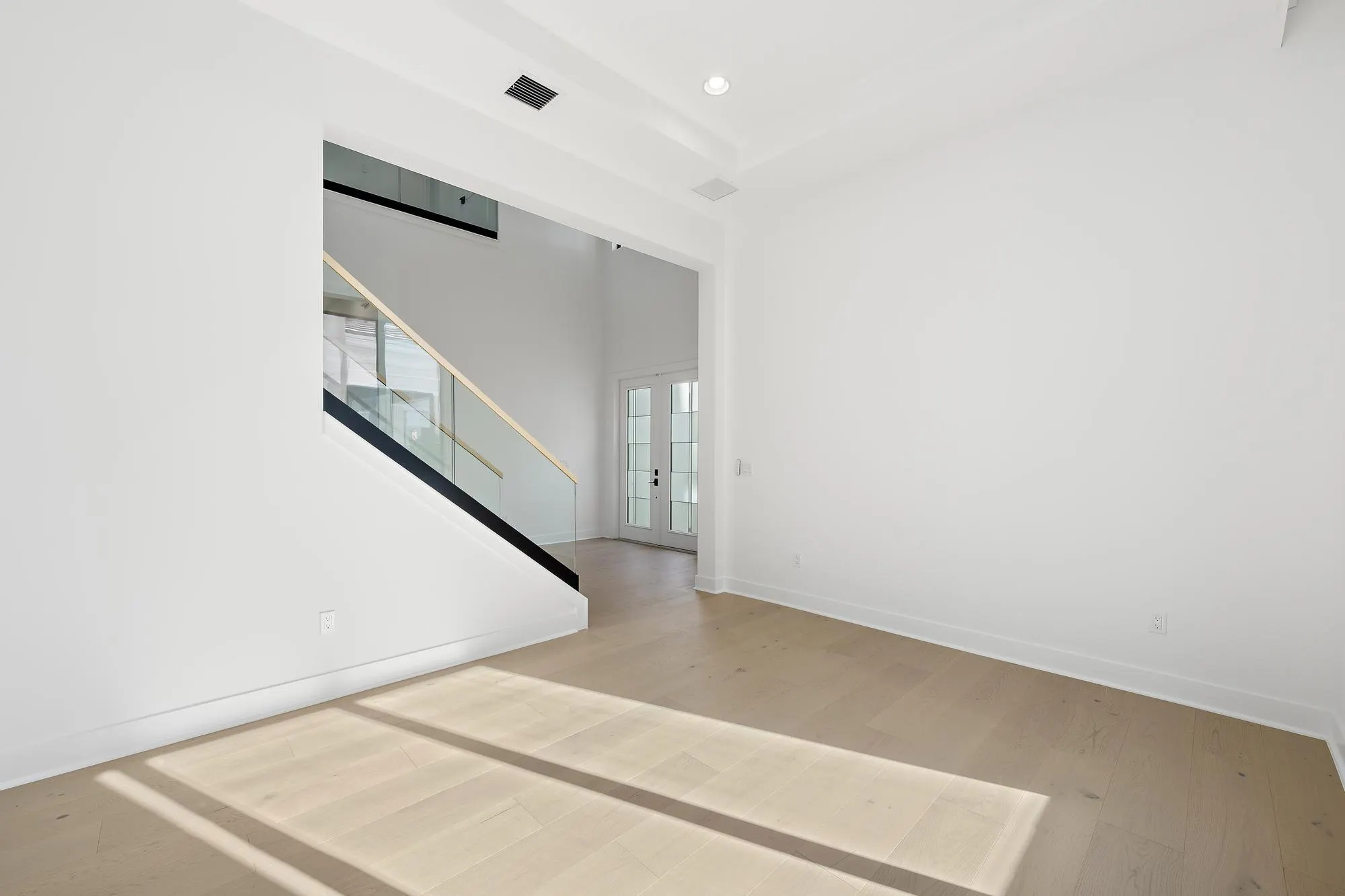 13271 Artisan Circle