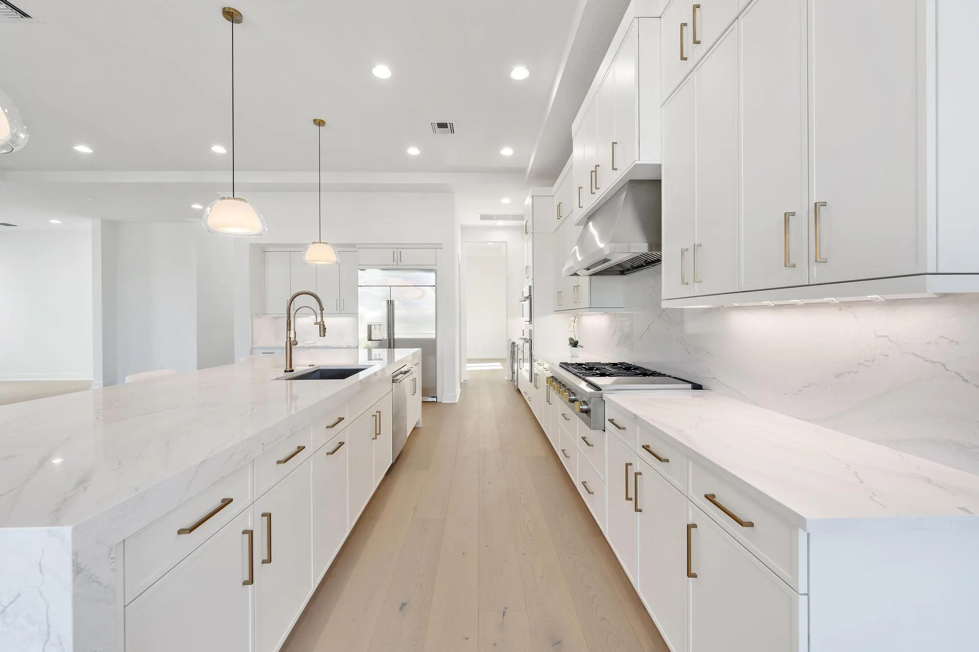 13271 Artisan Circle