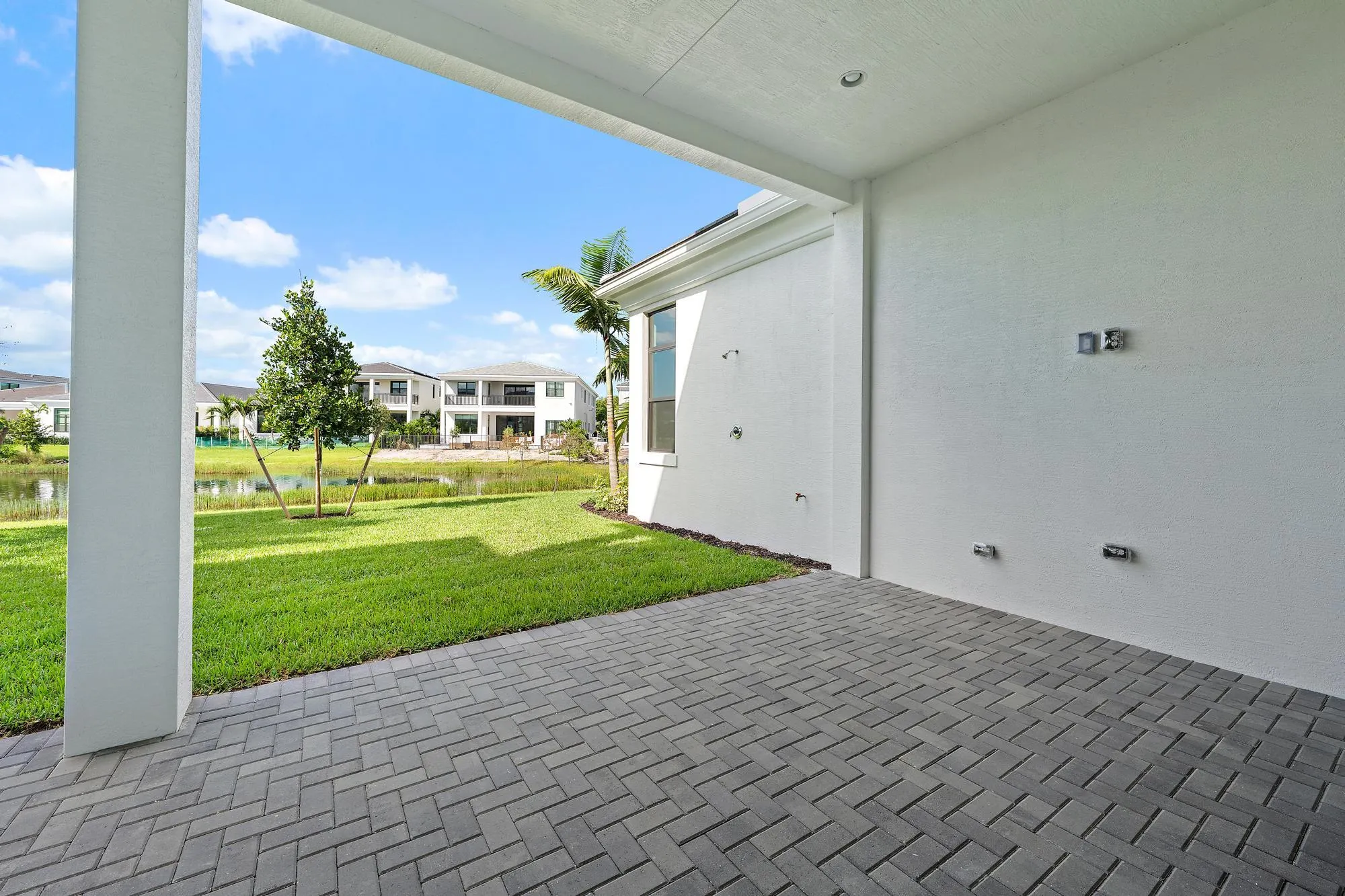13271 Artisan Circle