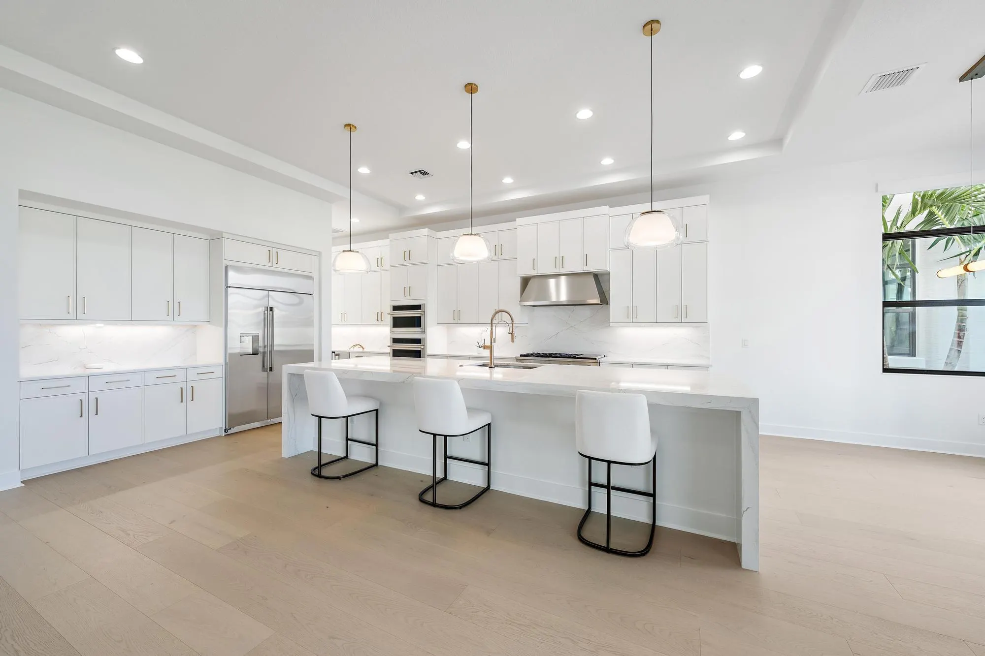 13271 Artisan Circle