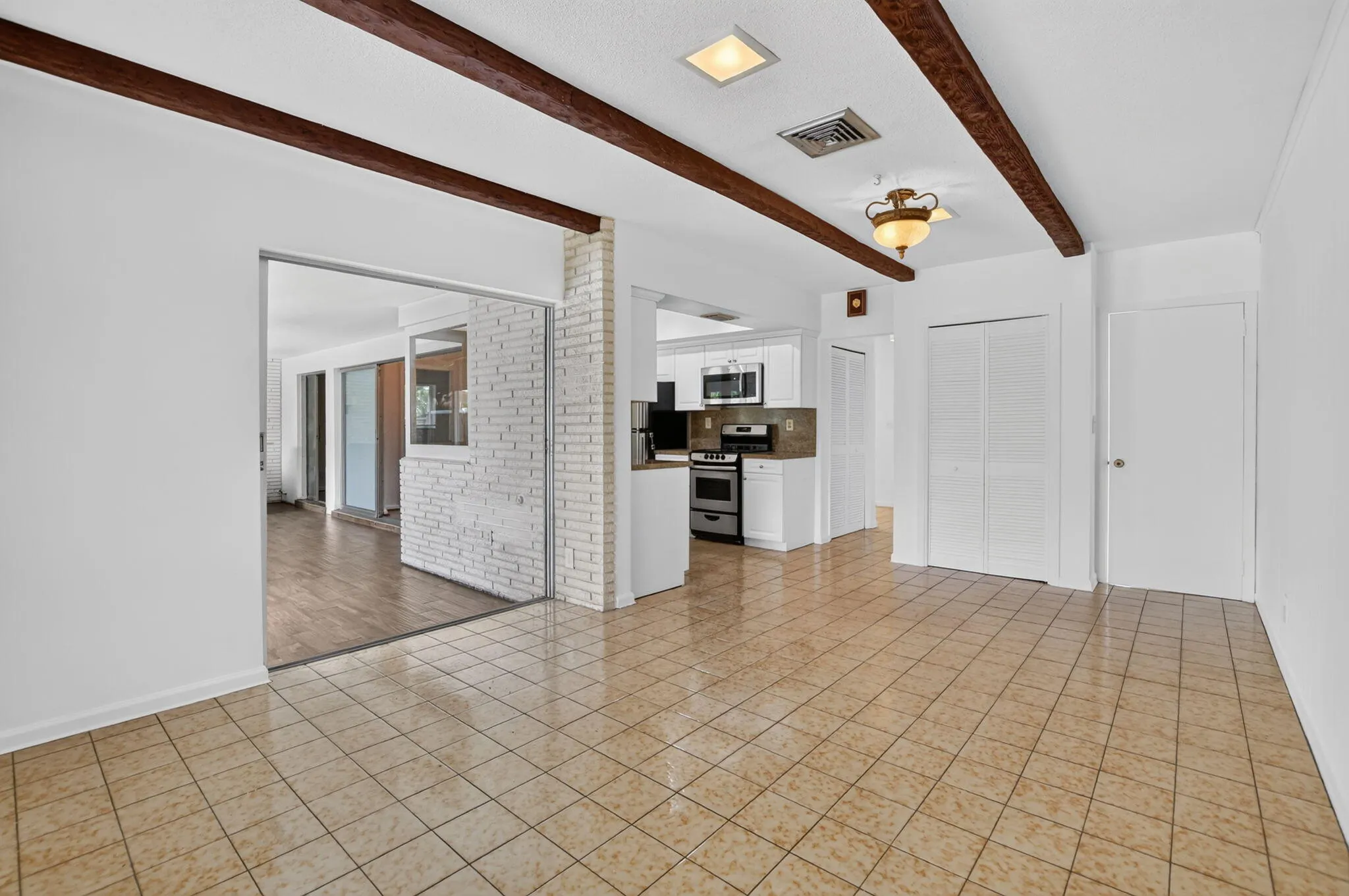2175 Park Place